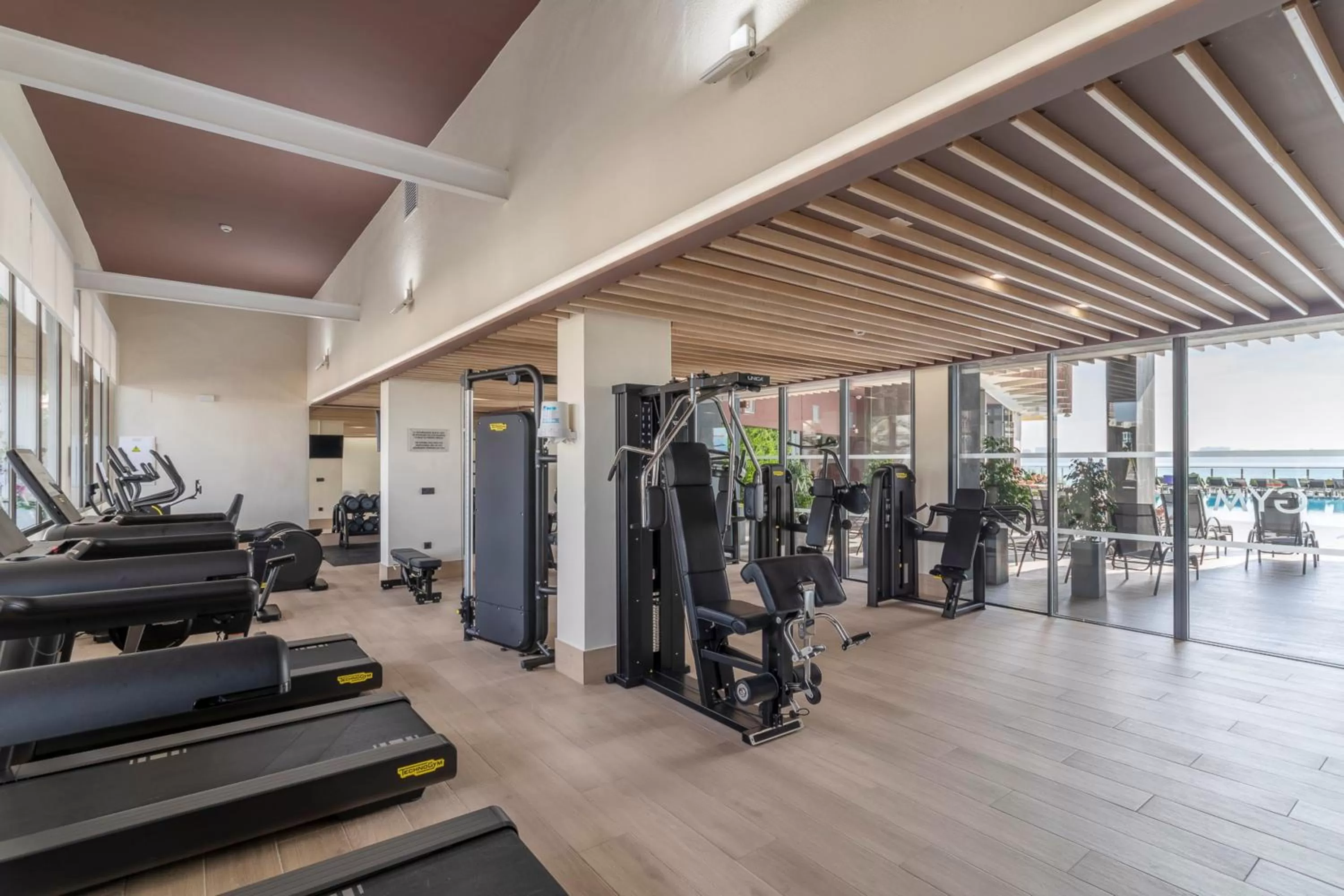 Fitness centre/facilities in Melia Alicante