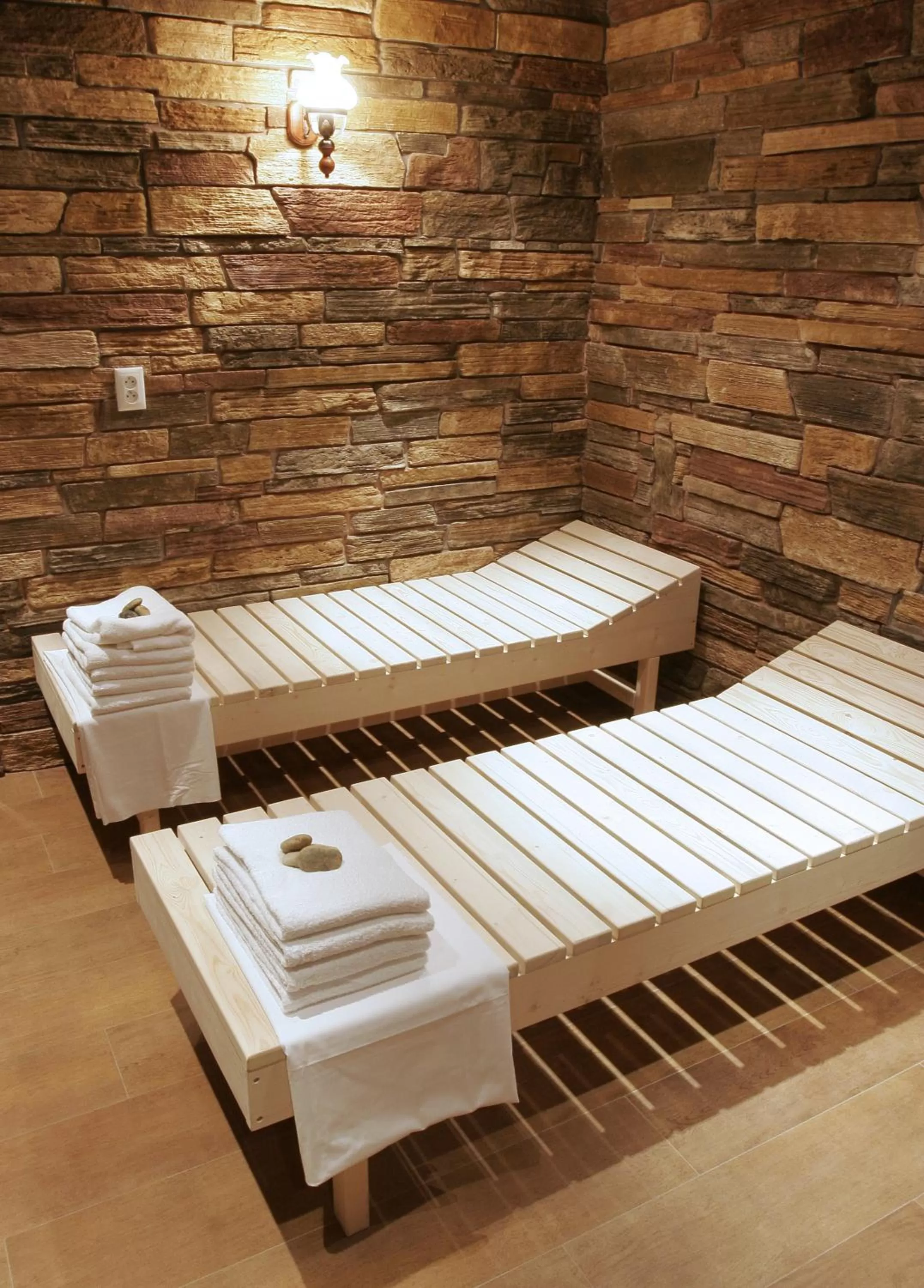 Spa and wellness centre/facilities, Bed in Vila GRAND