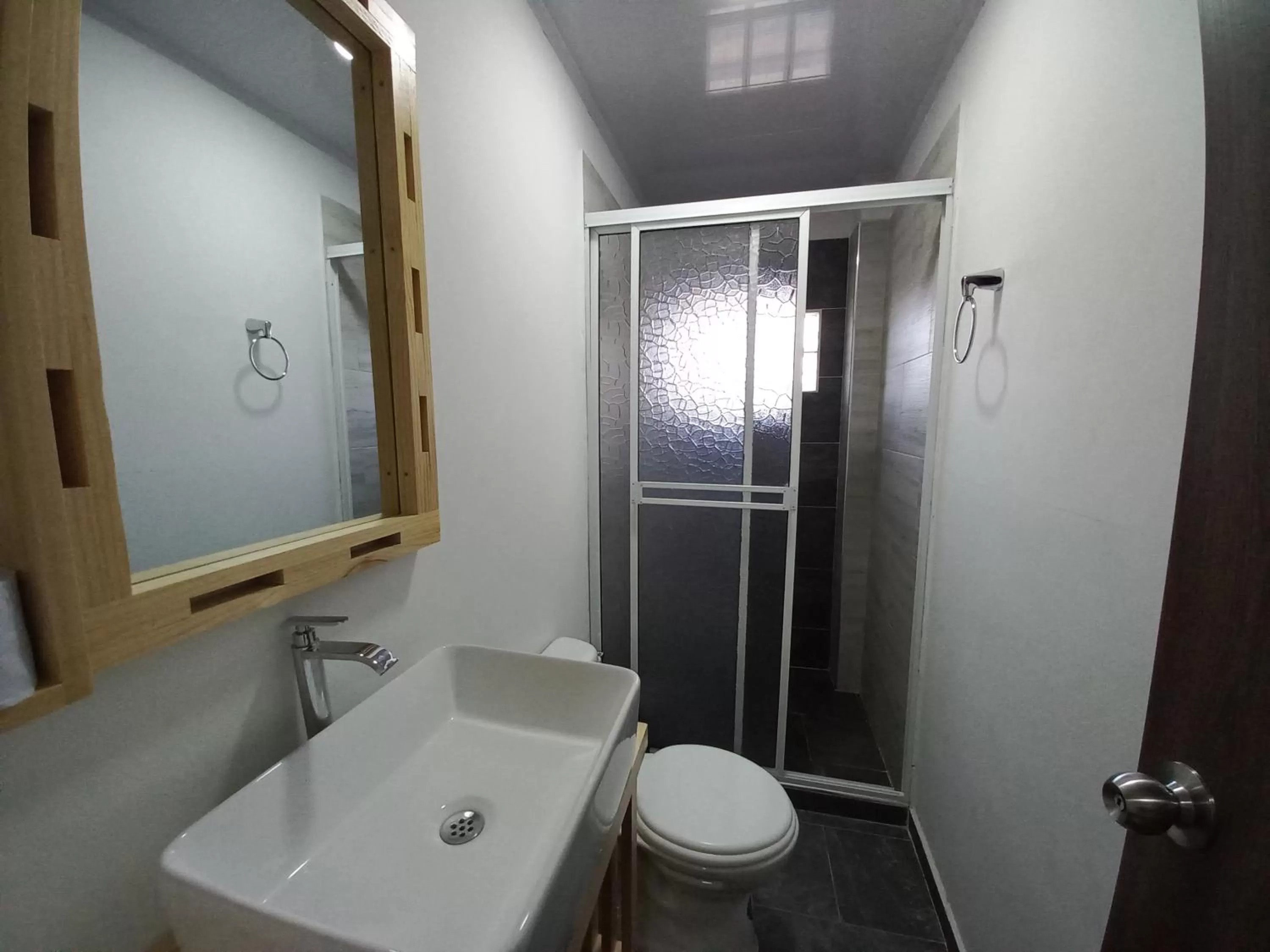 Bathroom in Hotel 42 Avenida