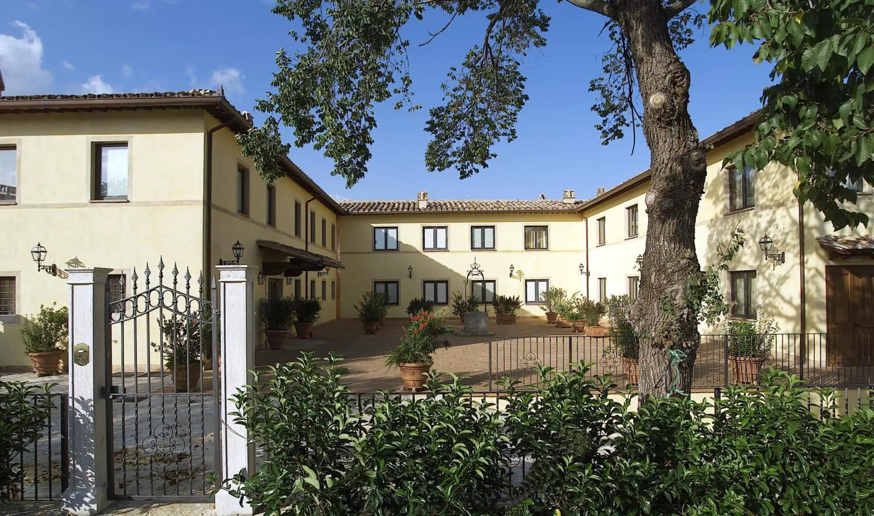 Property Building in Relais dell'Olmo