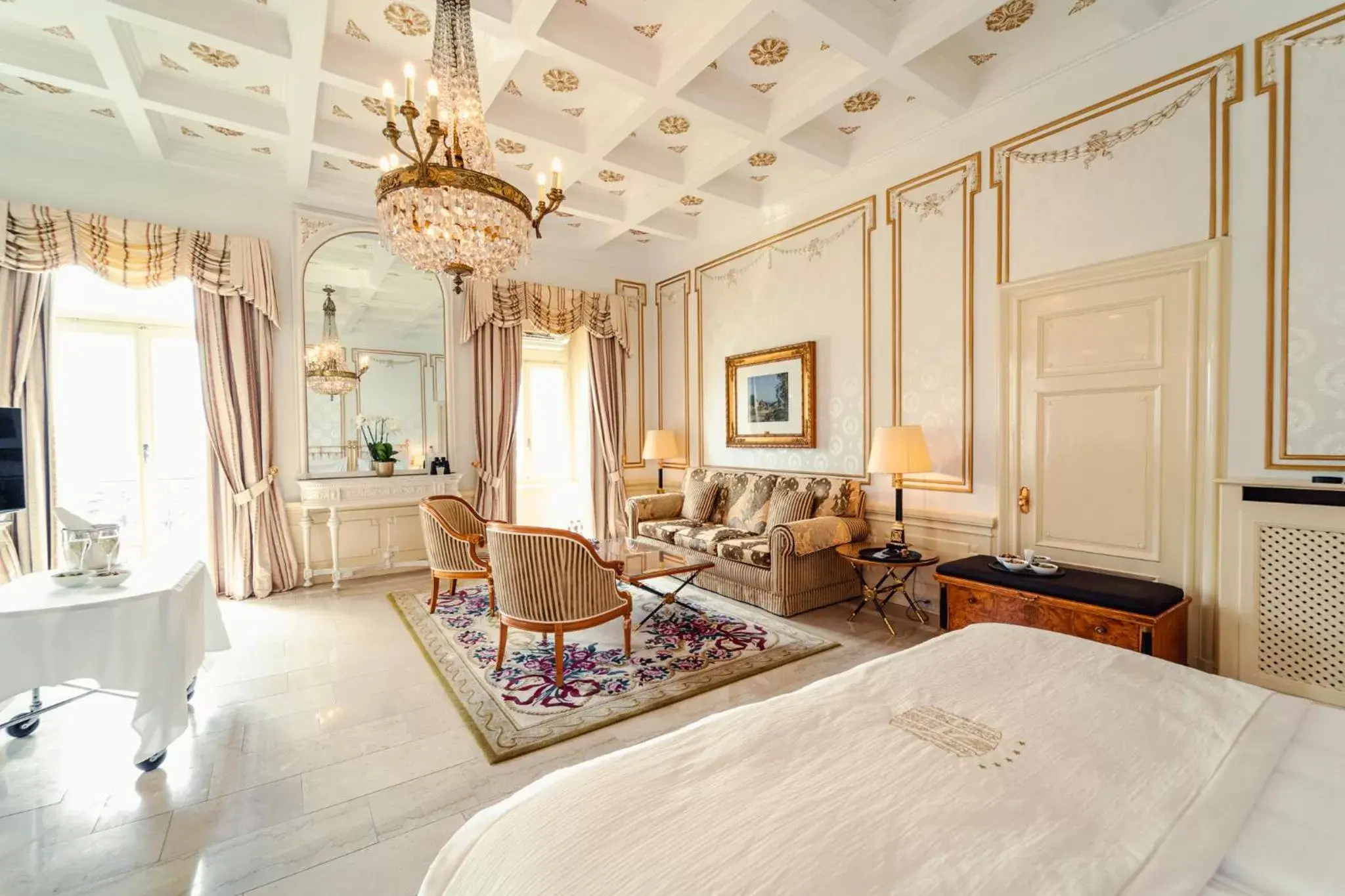 Bedroom in Grand Hotel National Luzern