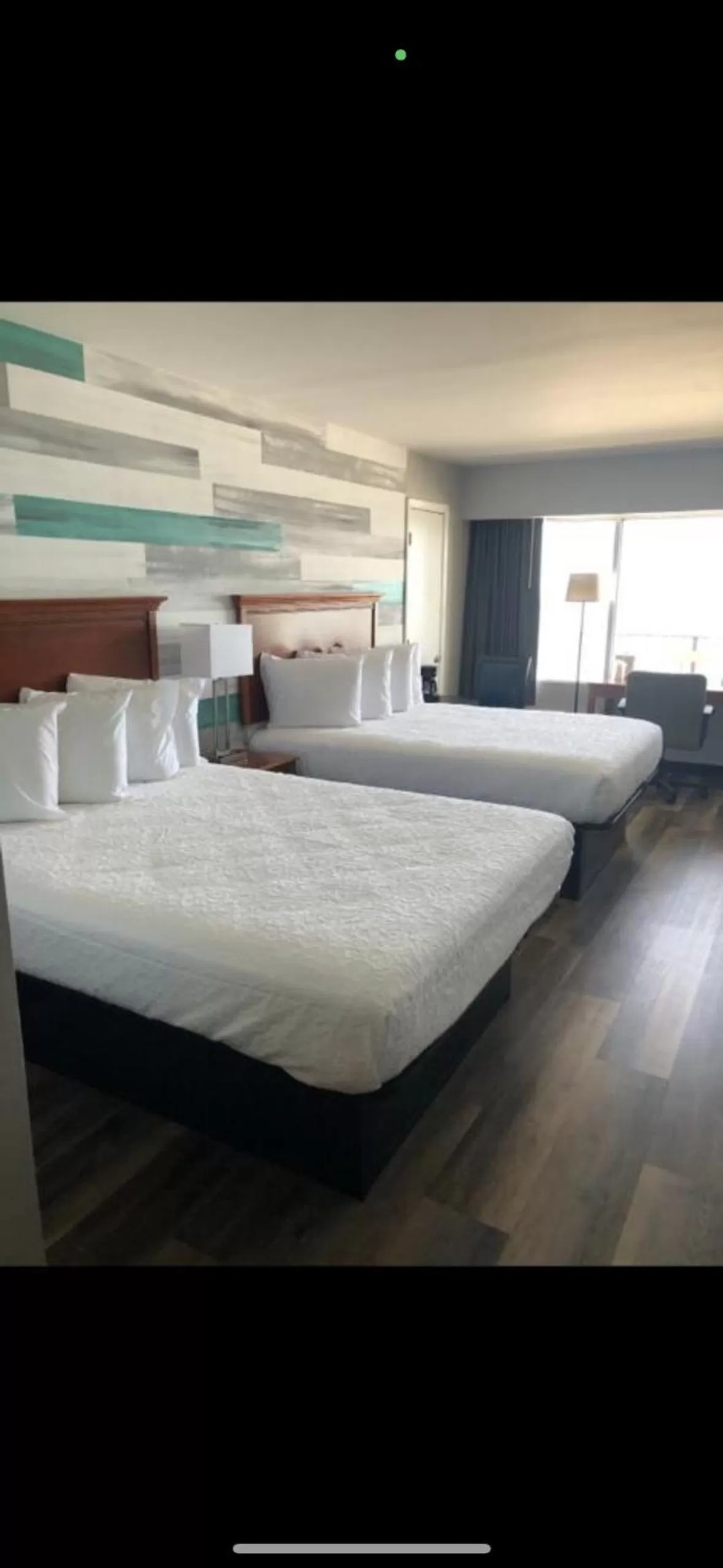 Bed in Gazebo Inn Oceanfront