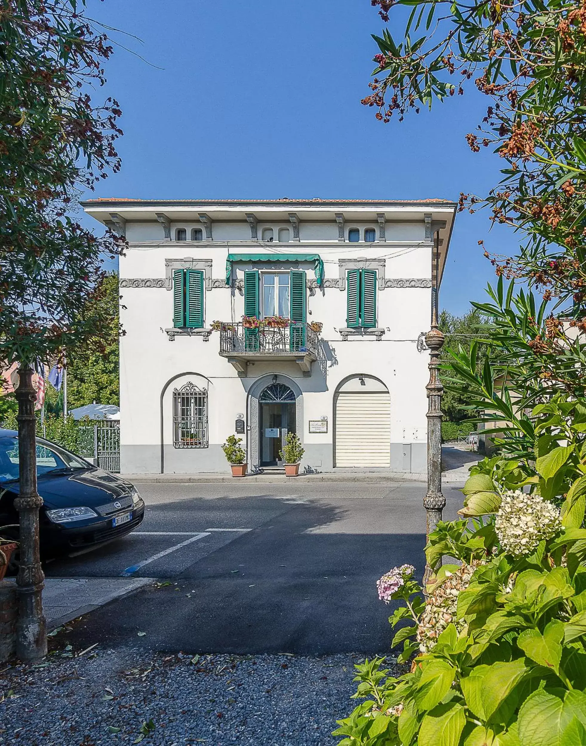 Day, Facade/Entrance in B&B La Mimosa