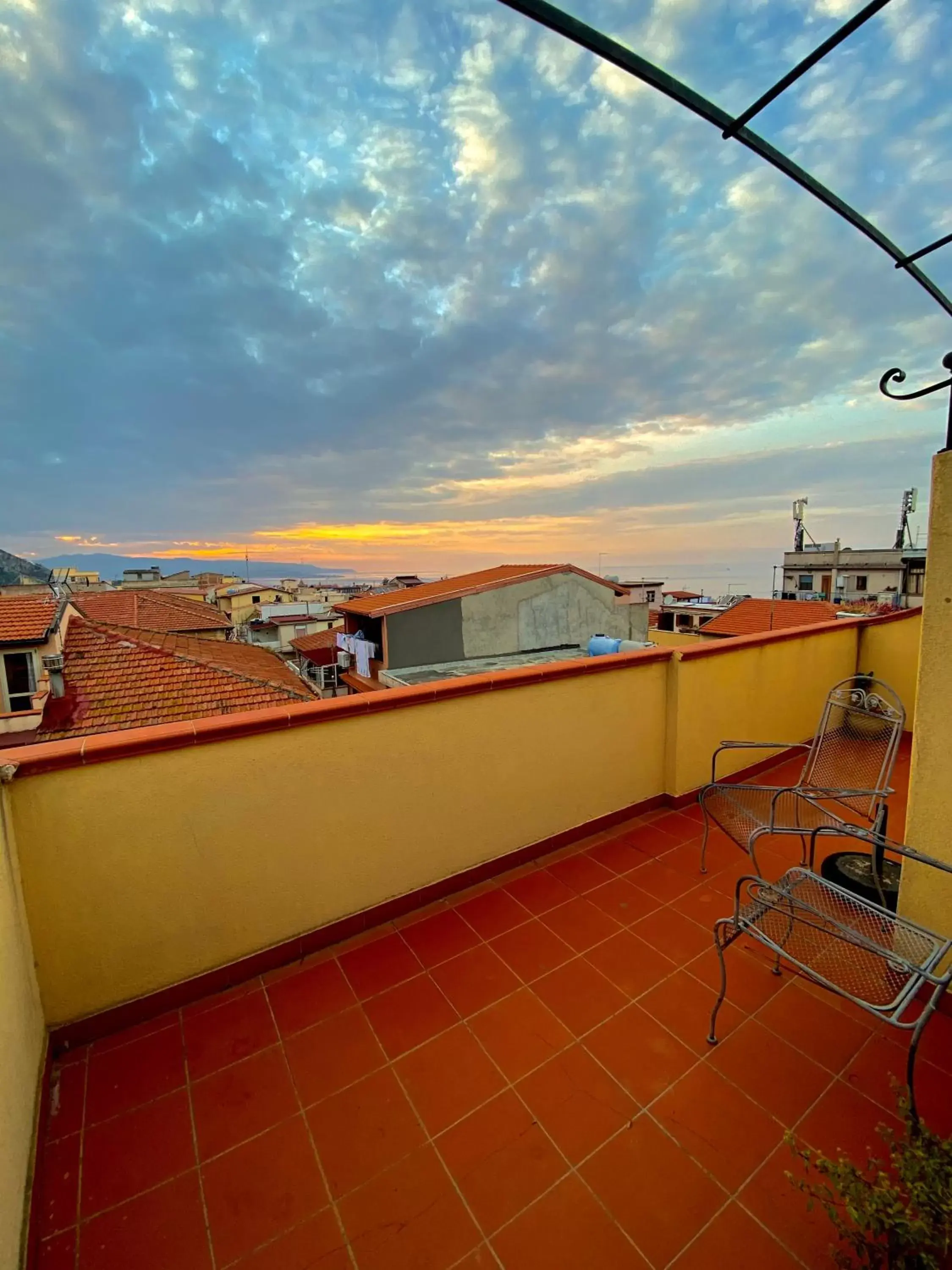 Sea view, Balcony/Terrace in Hotel Scilla
