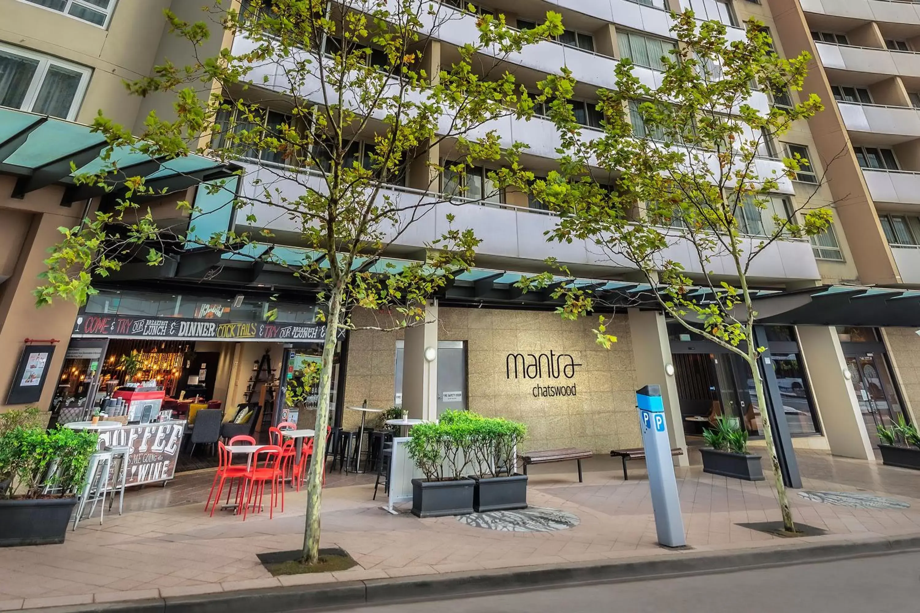 Facade/entrance, Property Building in Mantra Chatswood