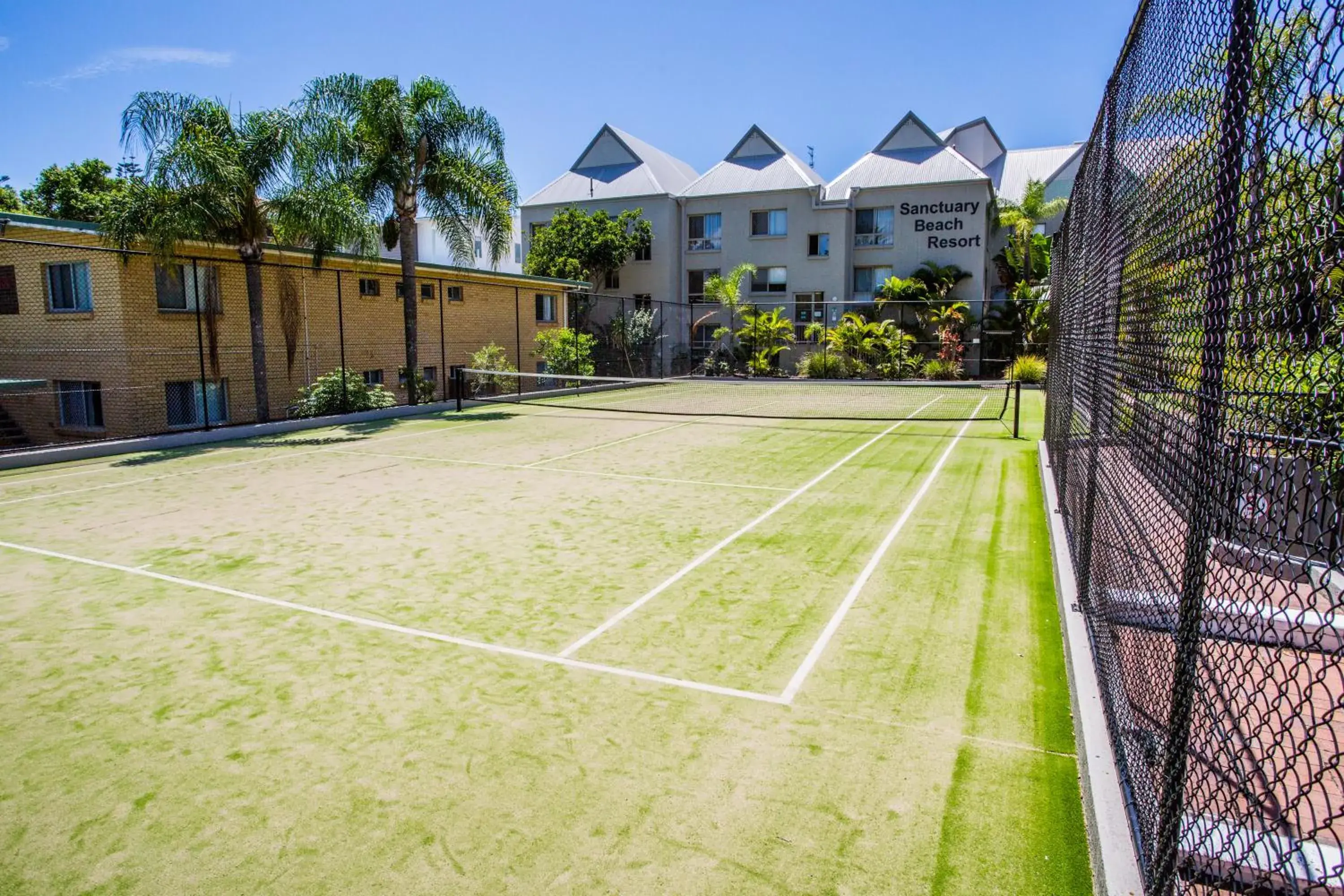 Tennis court, Tennis/Squash in Sanctuary Beach Resort