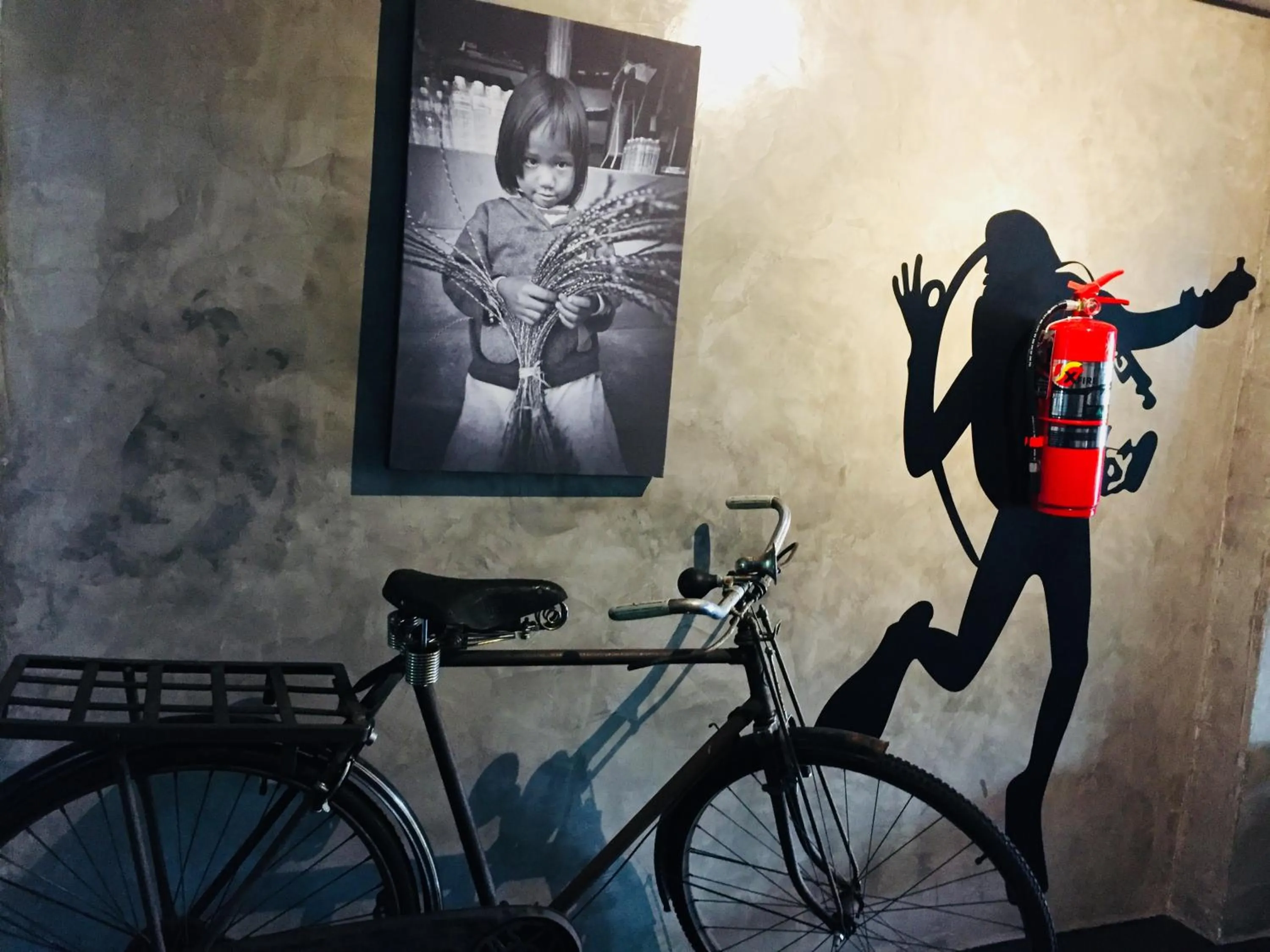 Decorative detail in Baan Lung Poshtel