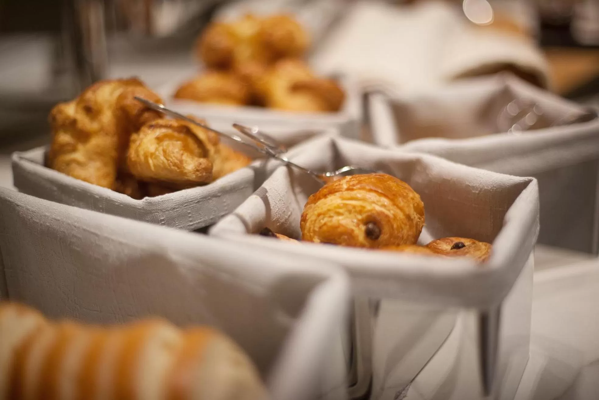 Food in Hotel La Lanterne & Spa By Timhotel