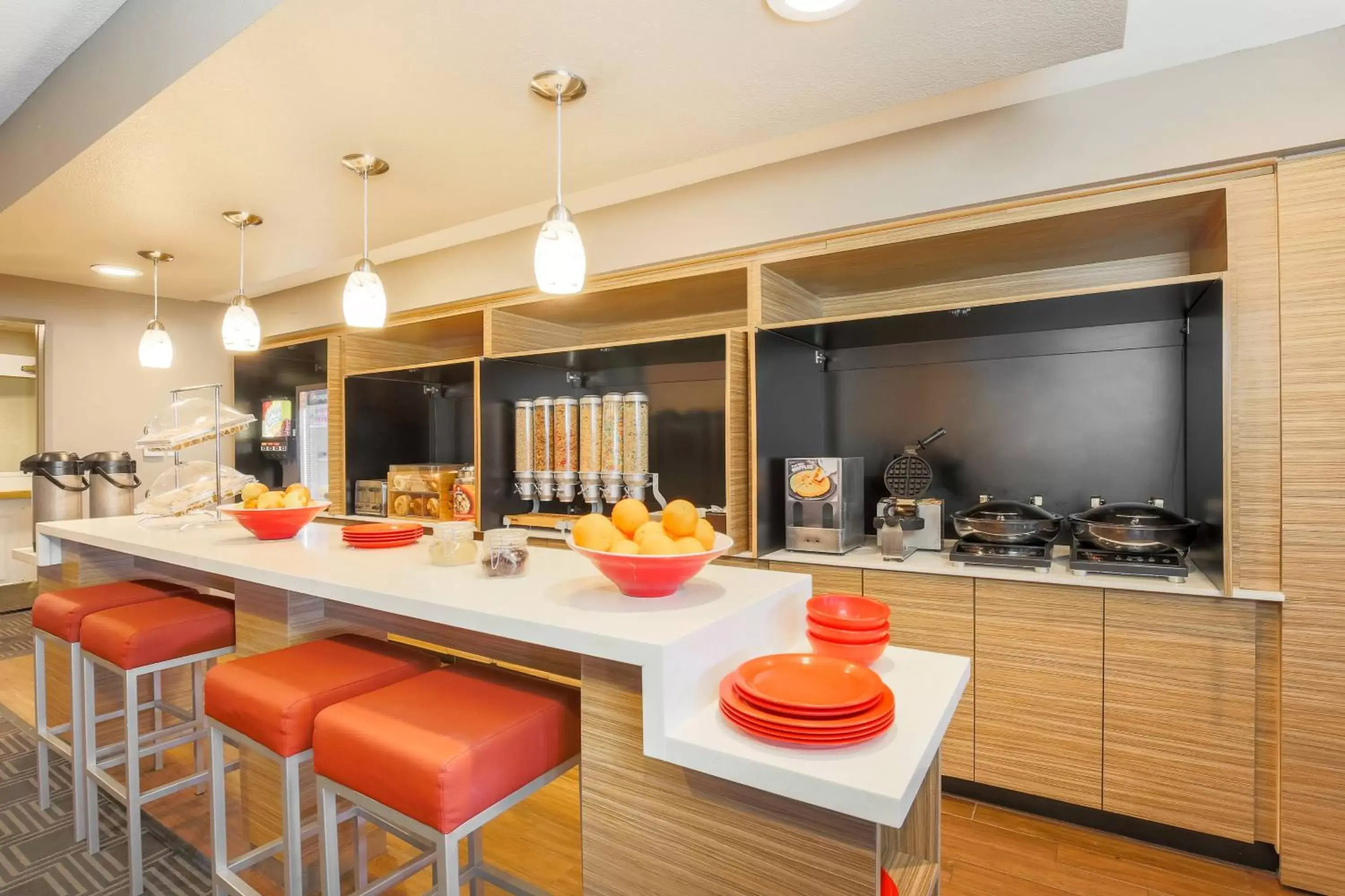 Breakfast, Restaurant/Places to Eat in TownePlace Suites Denver Southeast