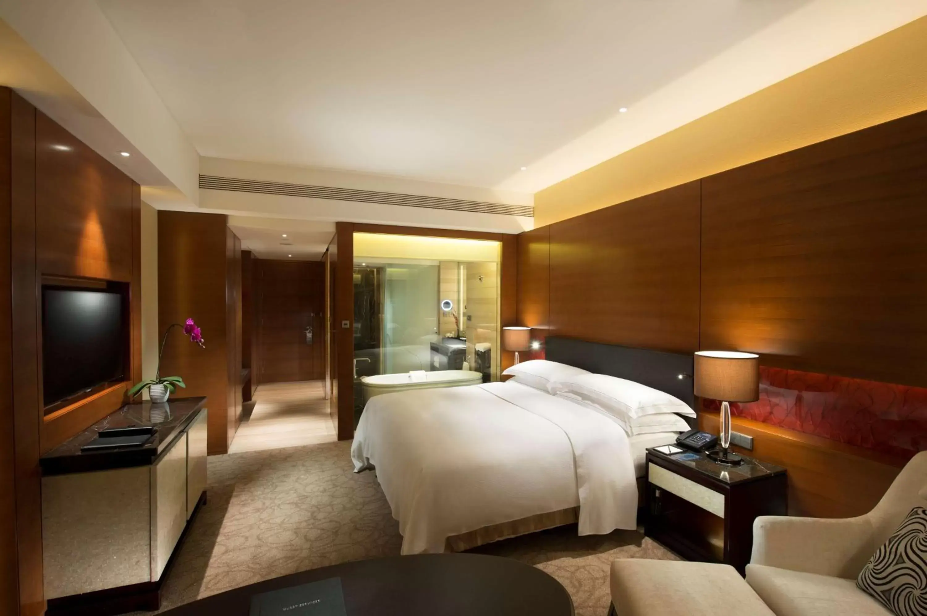 Bedroom, Bed in Hilton Shijiazhuang