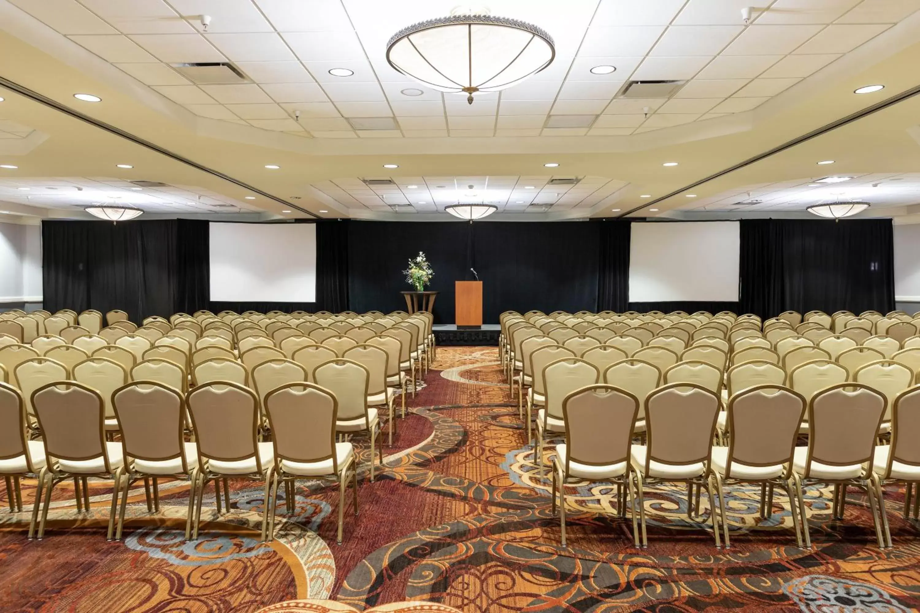 Meeting/conference room in Sheraton Niagara Falls