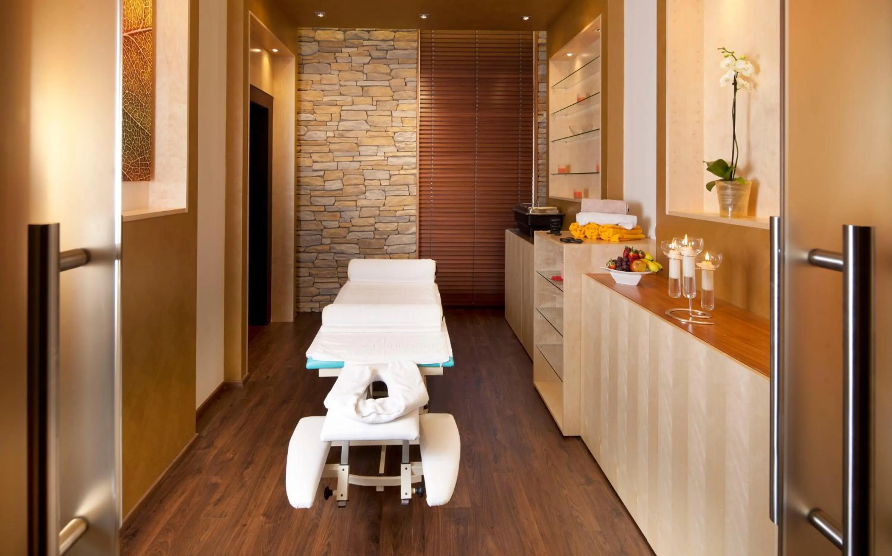 Massage in Hotel Excelsior