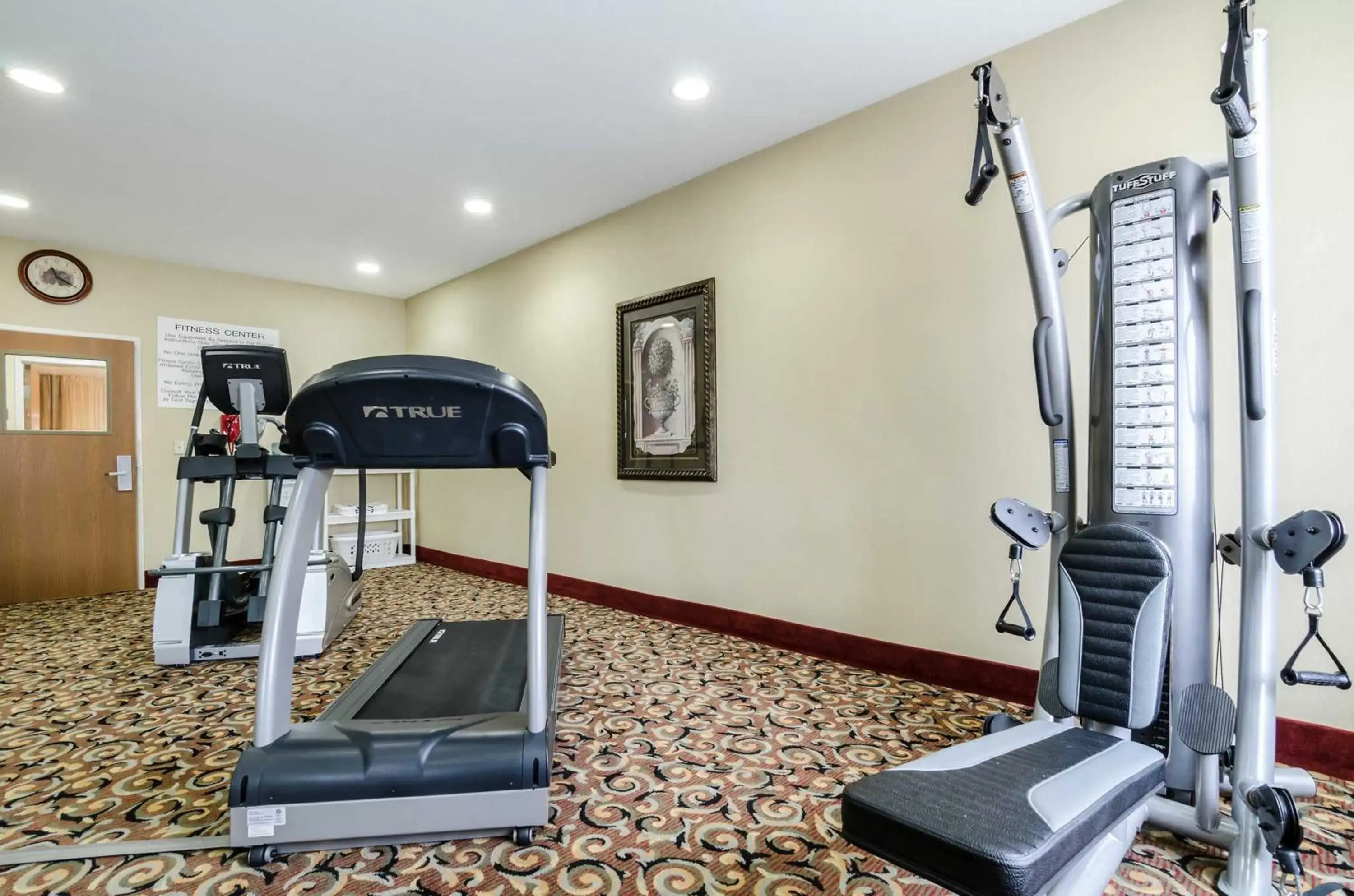 Fitness centre/facilities, Fitness Center/Facilities in Super 8 by Wyndham Great Bend