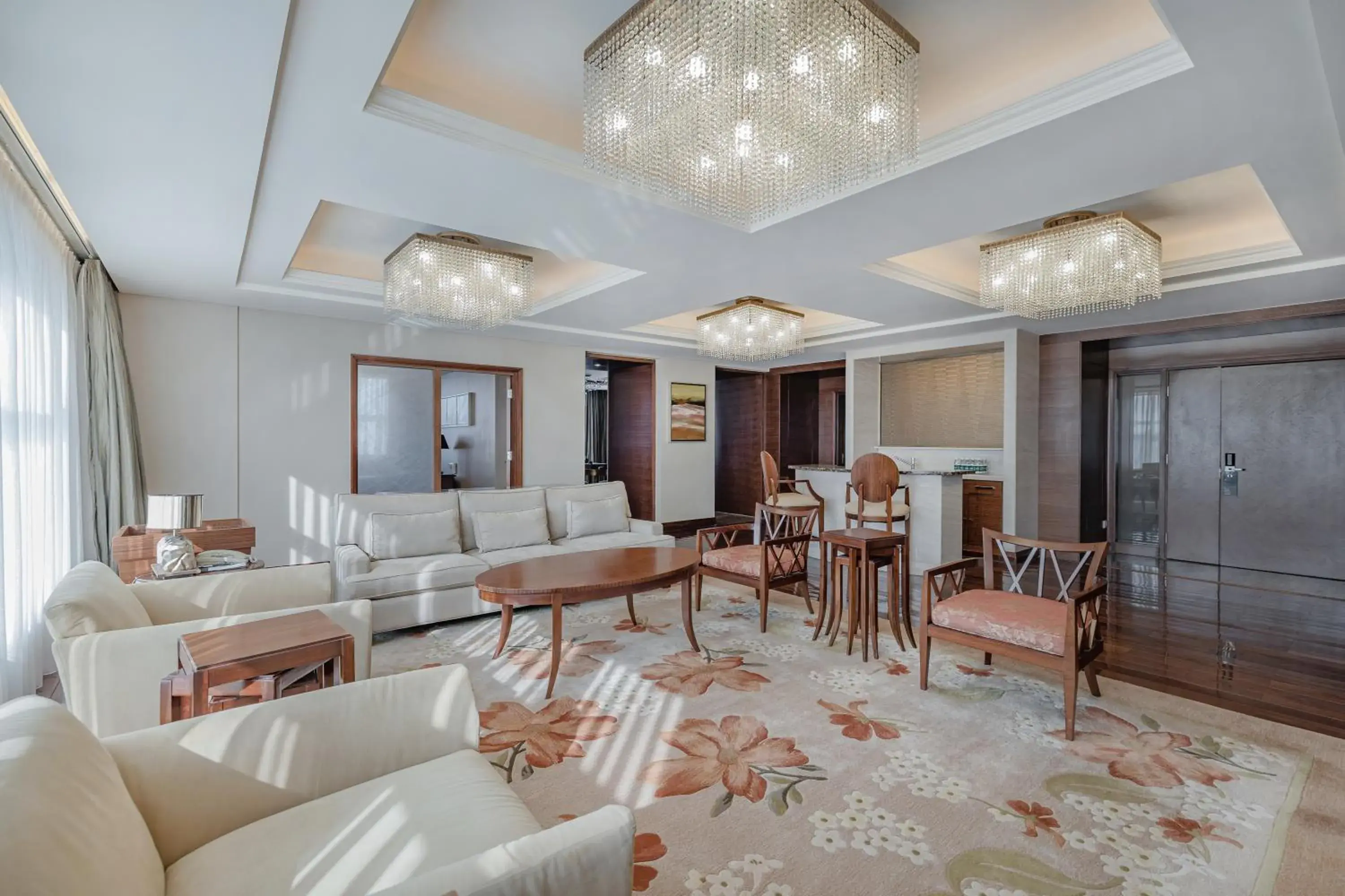 Living room in Sheraton Changsha Hotel-close to Hunan Museum&Orange Island Living room in Sheraton Changsha Hotel-close to Hunan Museum&Orange Island