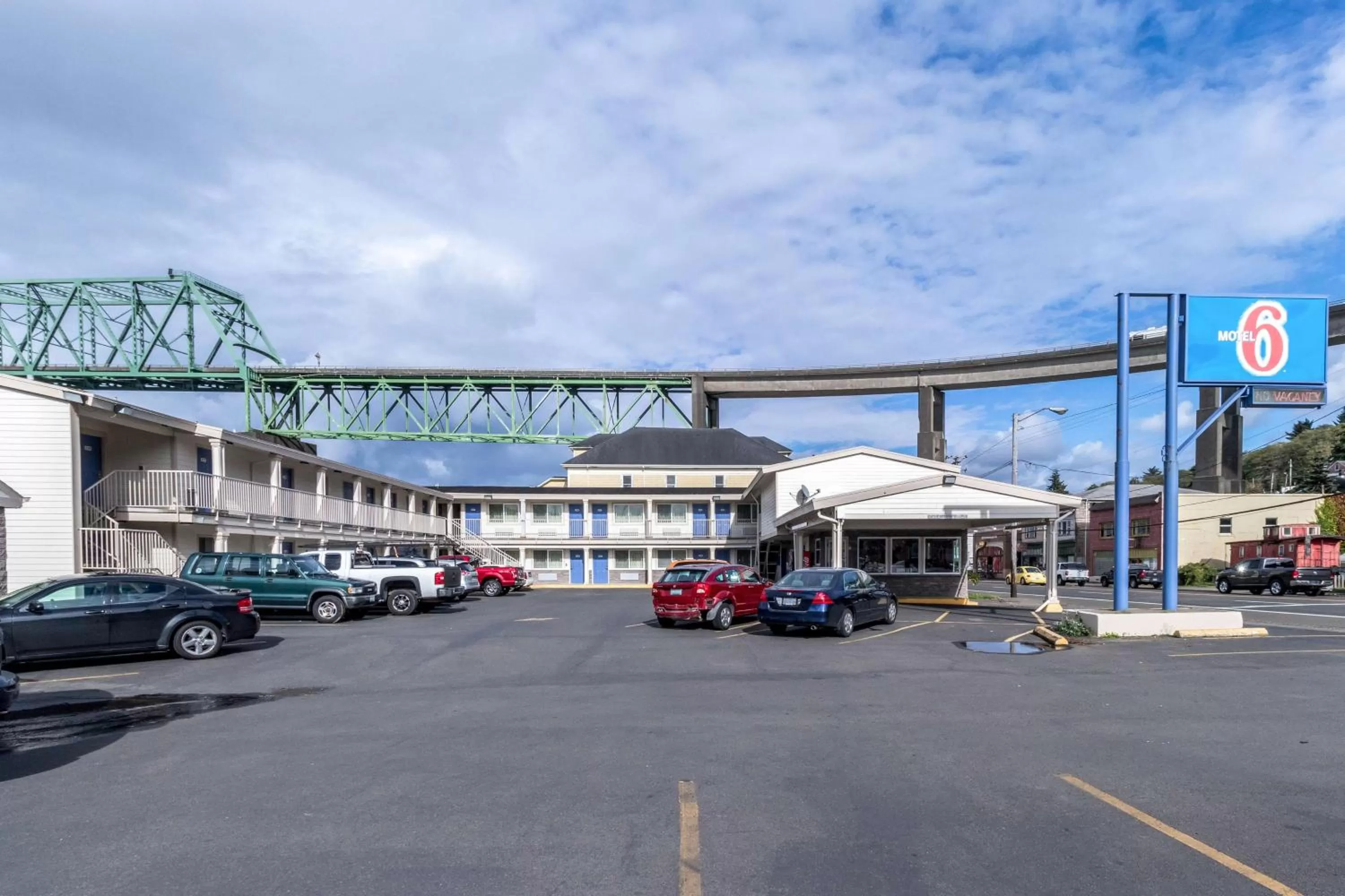 Property building in Motel 6-Astoria, OR