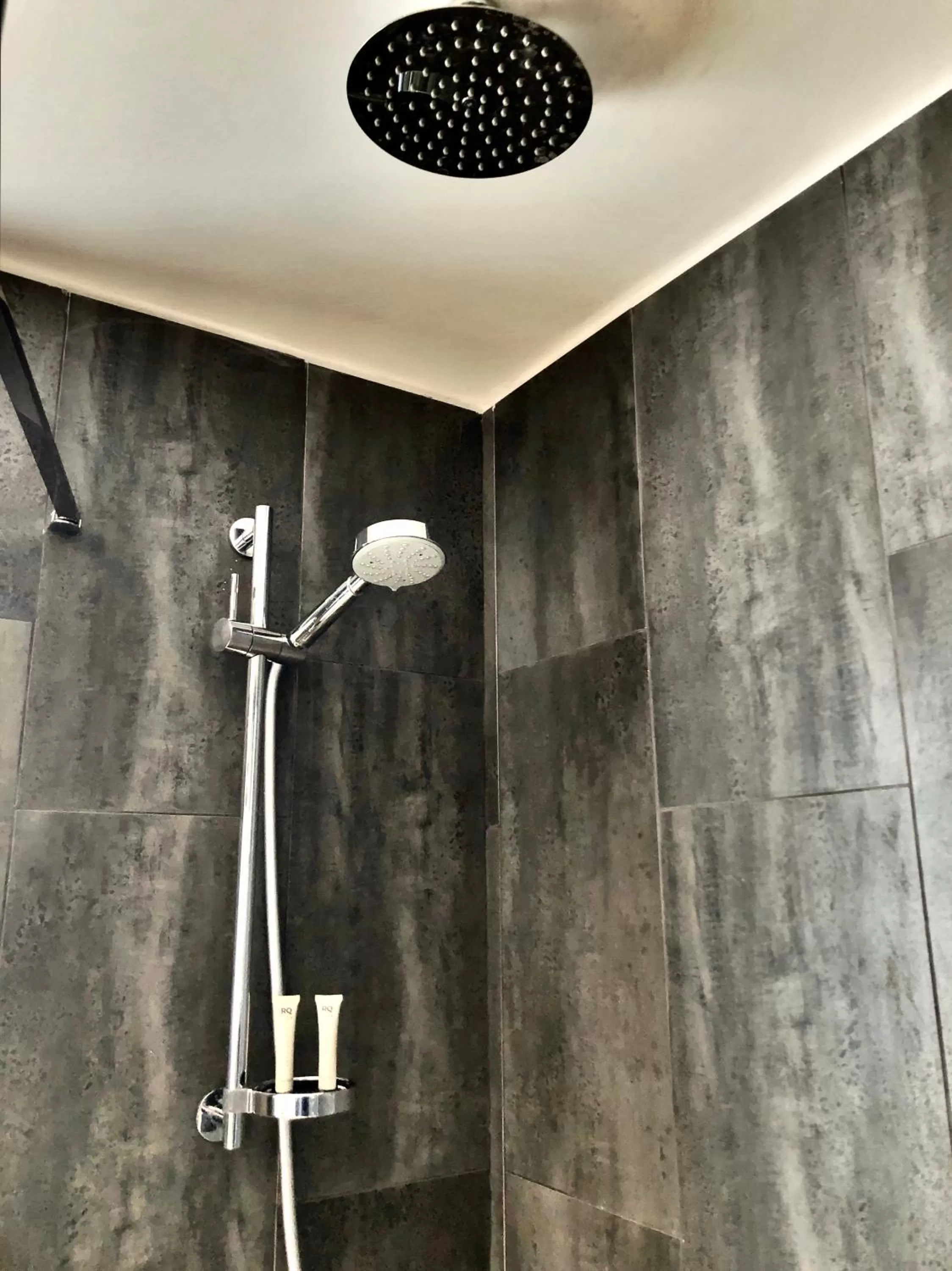 Shower in RQ Santa Magdalena