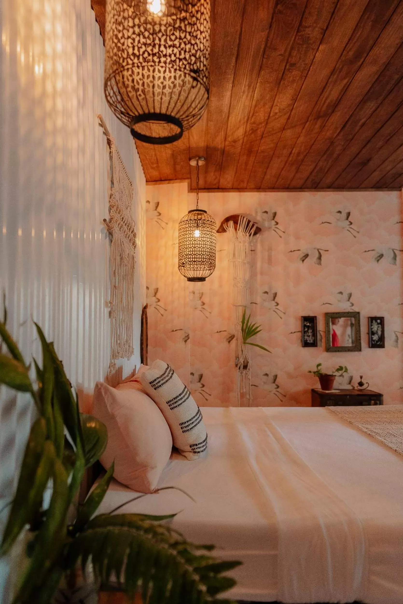 Bed in La Botanica Hotel