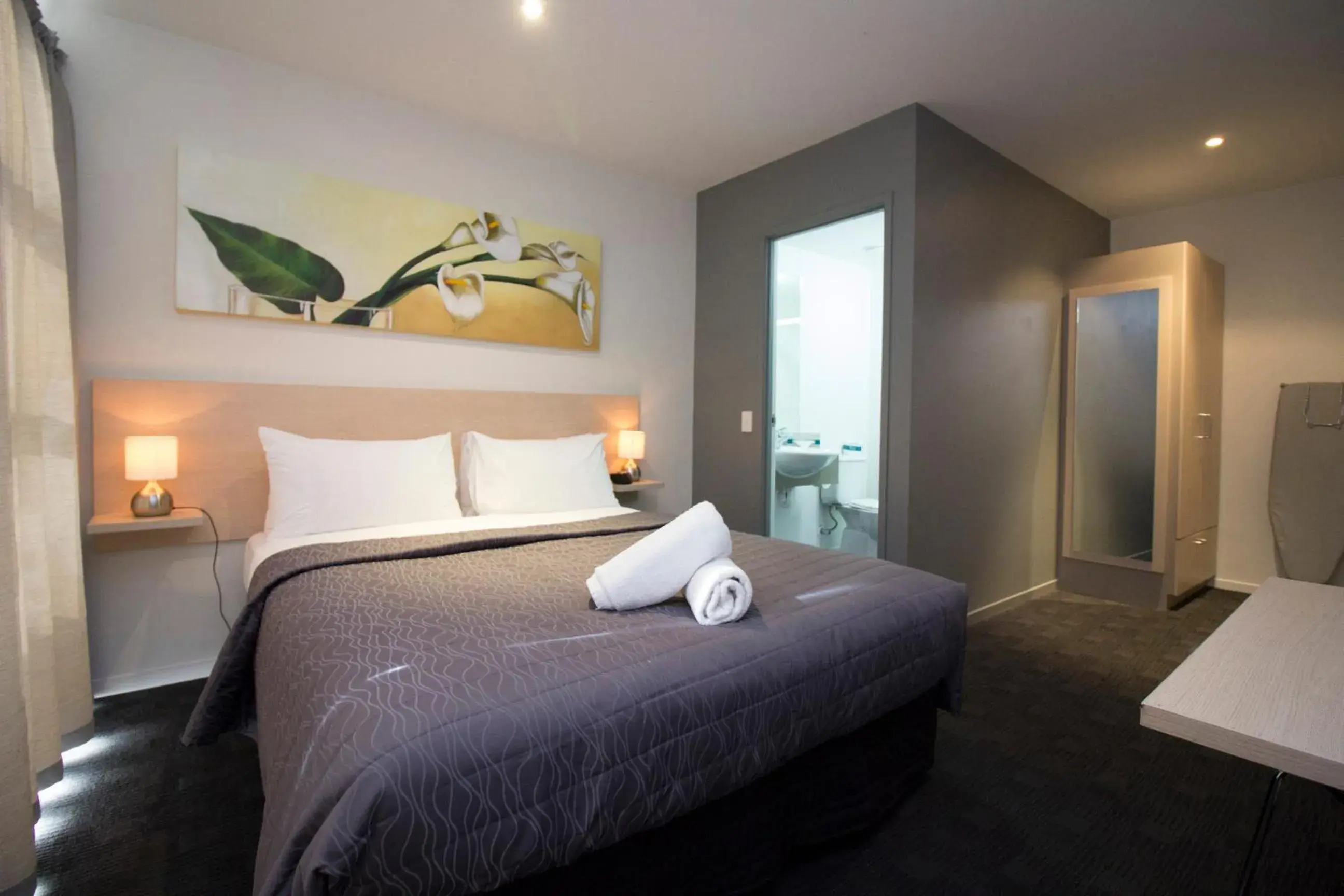 Bed in Tetra Serviced Apartments by Castle