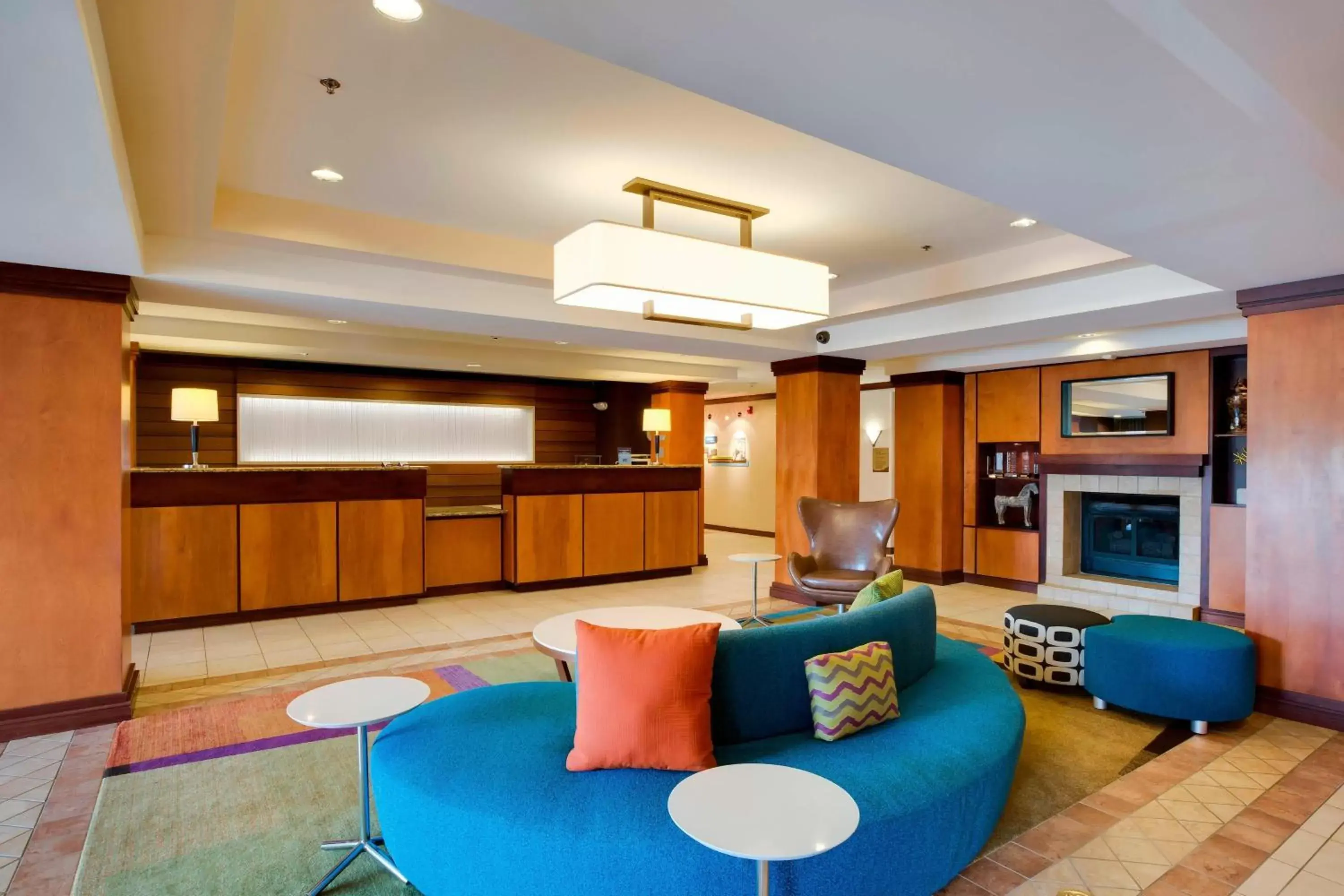 Lobby or reception, Seating Area in Fairfield Inn and Suites South Hill I-85