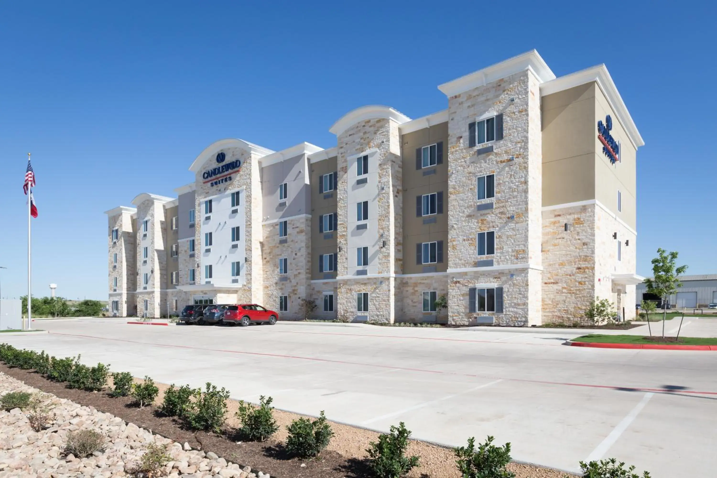 Property building in Candlewood Suites - Buda - Austin SW by IHG Property building in Candlewood Suites - Buda - Austin SW by IHG