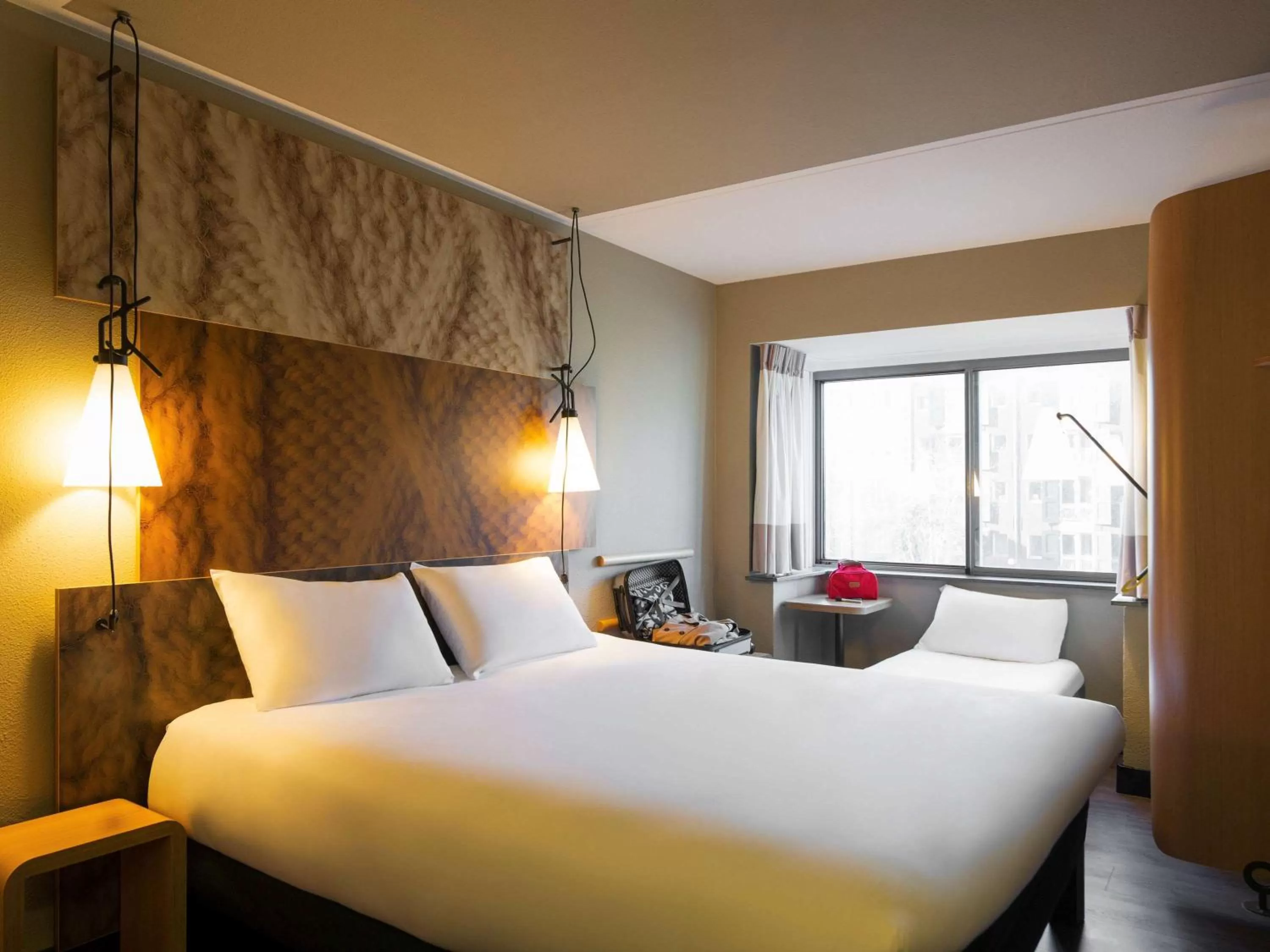 Standard Double Room in ibis Amsterdam Centre Stopera