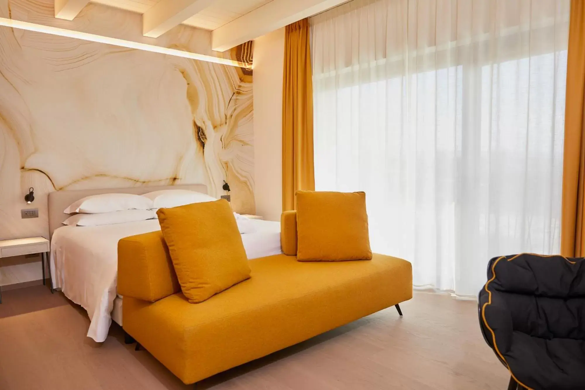 Bedroom, Seating Area in Hotel Veronesi La Torre