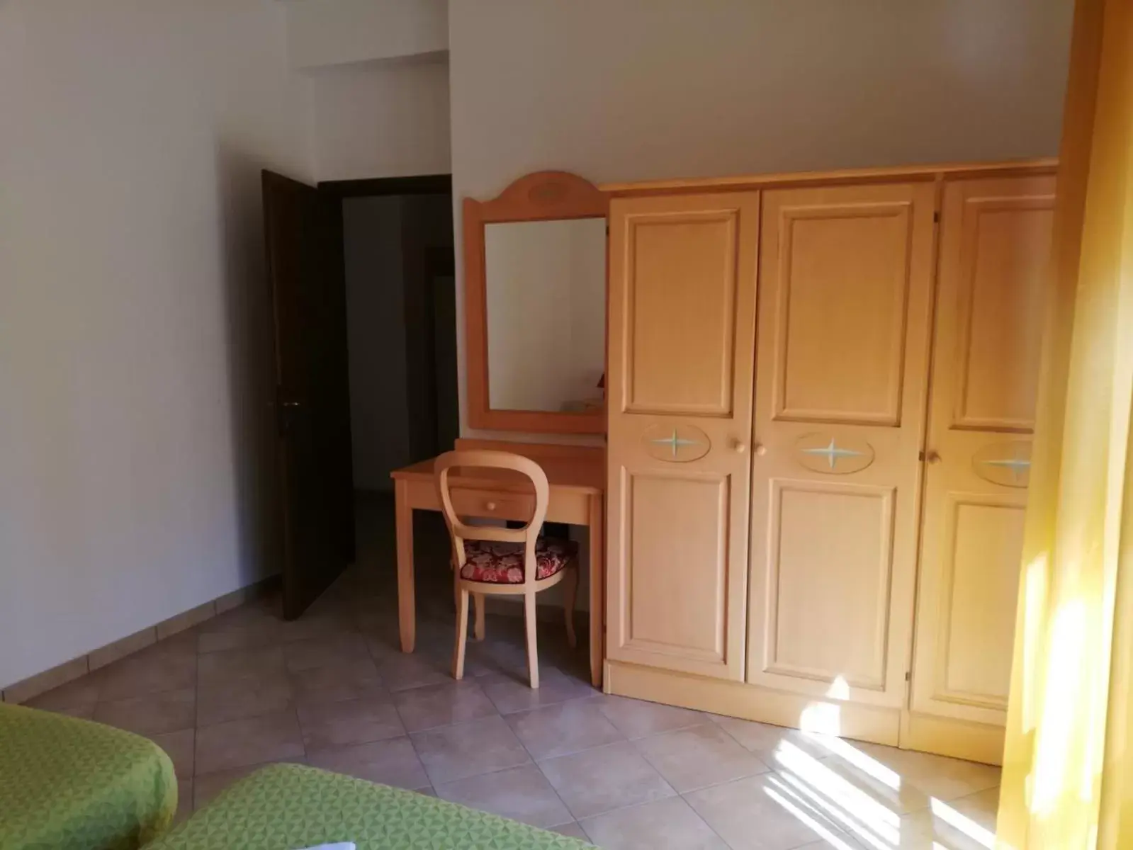 Other, TV/Entertainment Center in Le Coltie - affittacamere e appartamenti