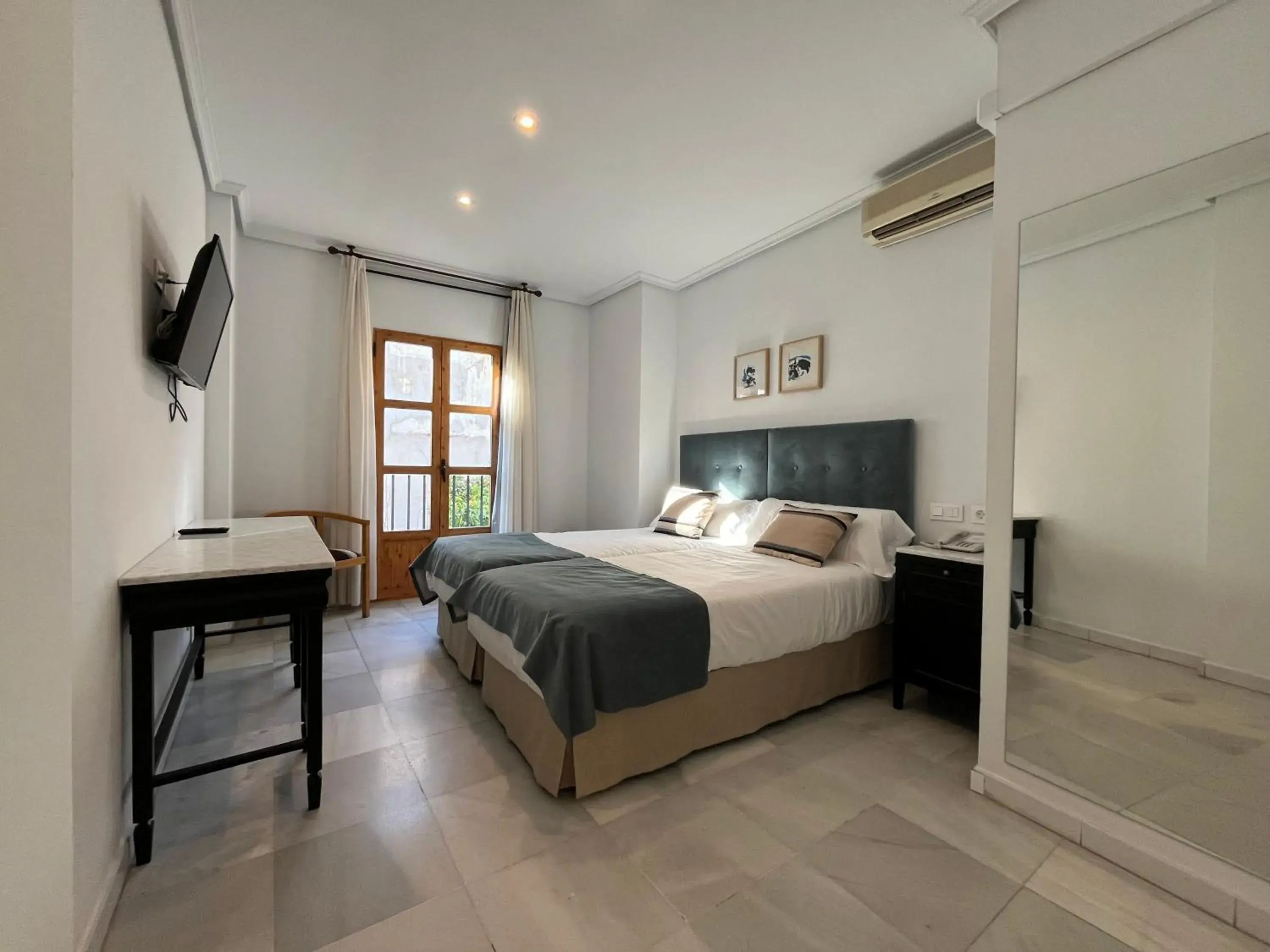 Bed in Hotel Maestre Bed in Hotel Maestre