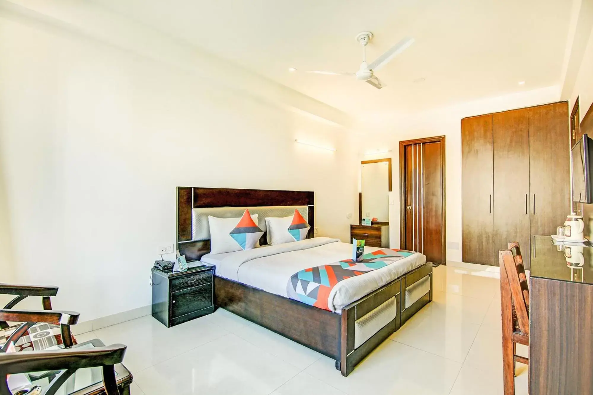 Bedroom, Bed in Via Hemkunt Residency Bedroom, Bed in Via Hemkunt Residency