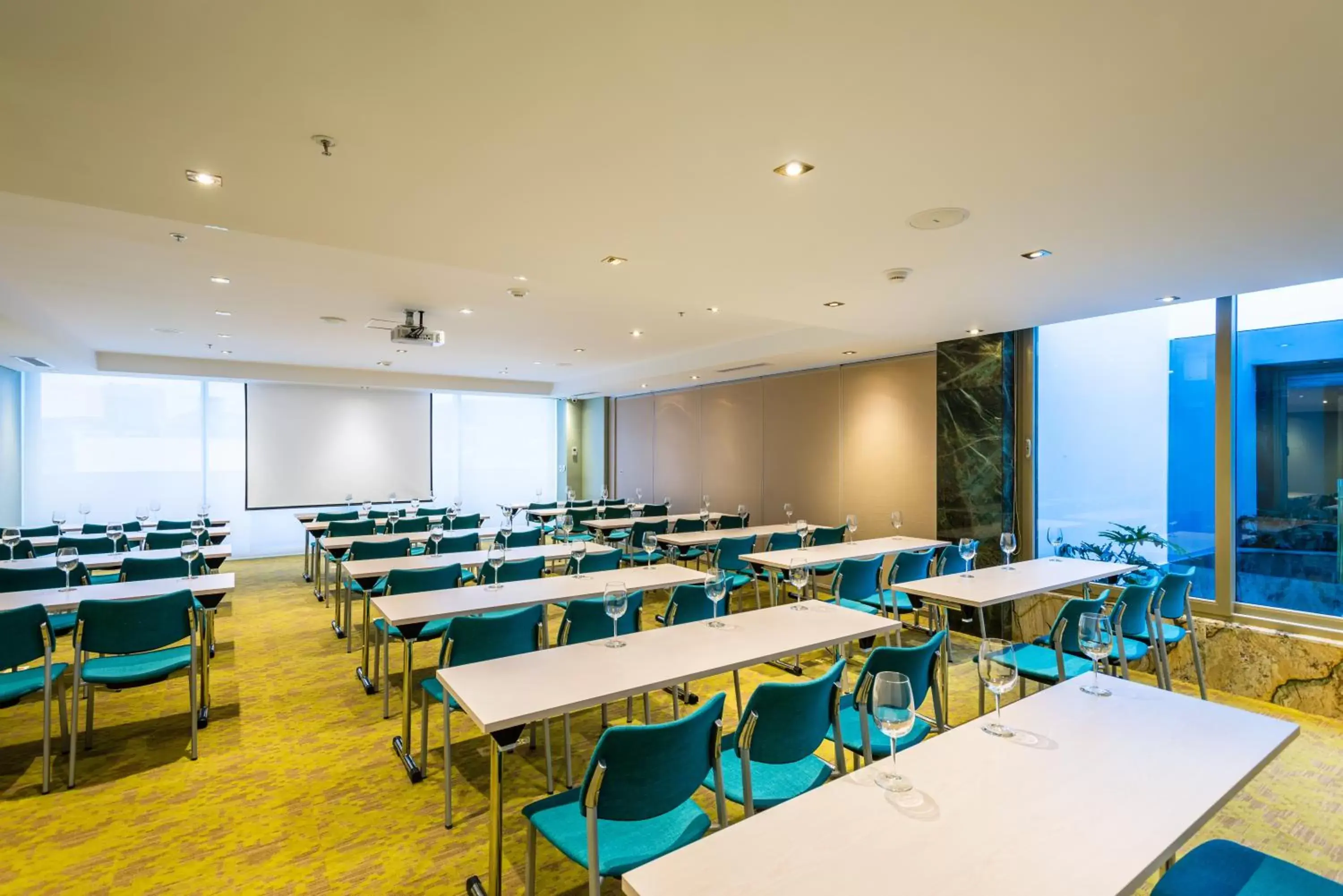 Business facilities, Business Area/Conference Room in Hotel El Dorado Bogota