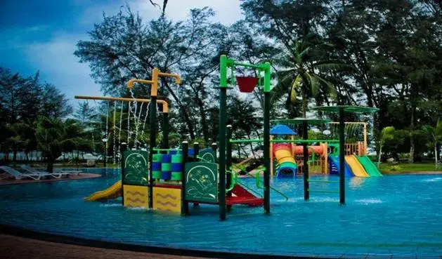 Swimming pool, Children's Play Area in De Rhu Beach Resort
