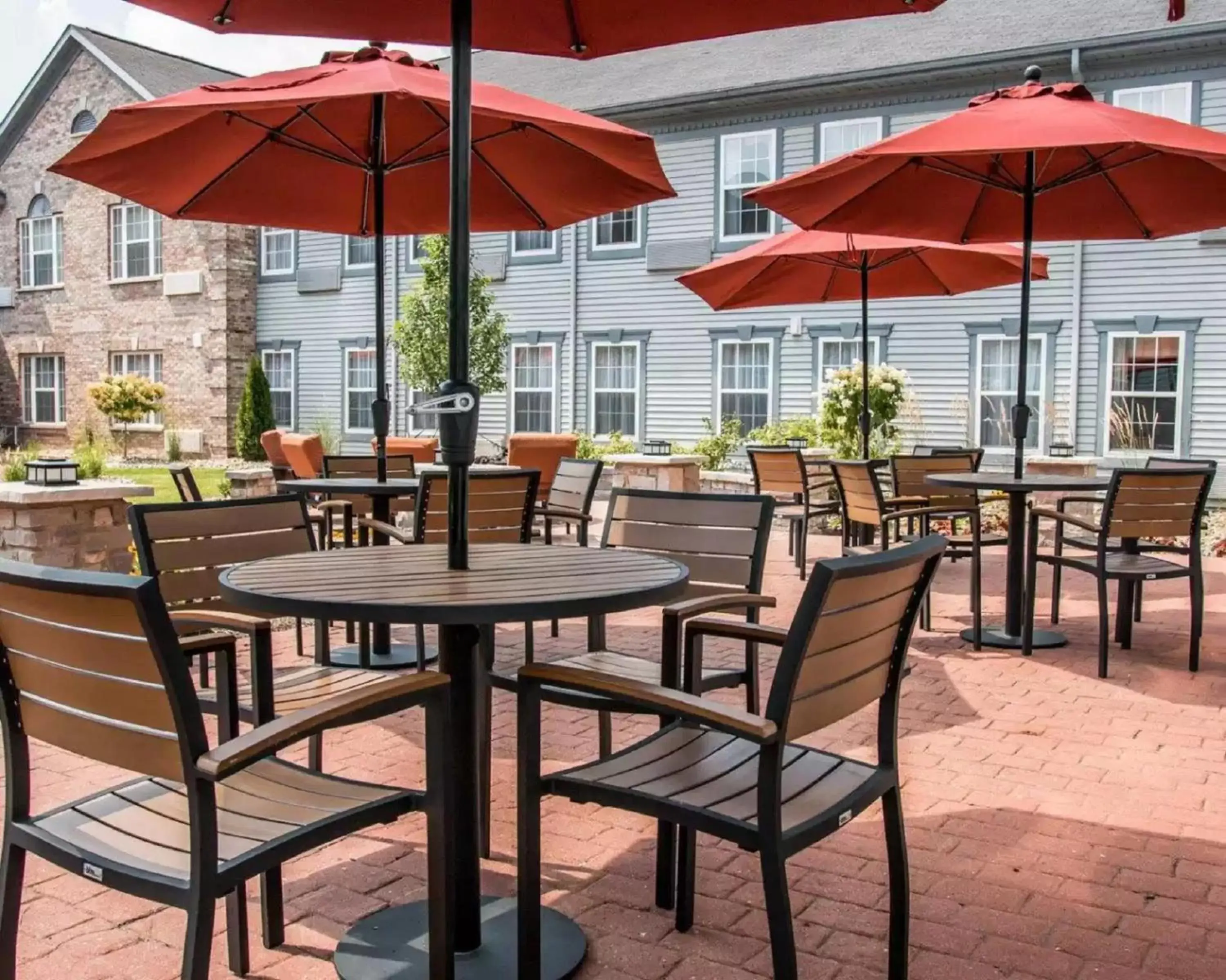 Patio in Comfort Inn & Suites and Conference Center