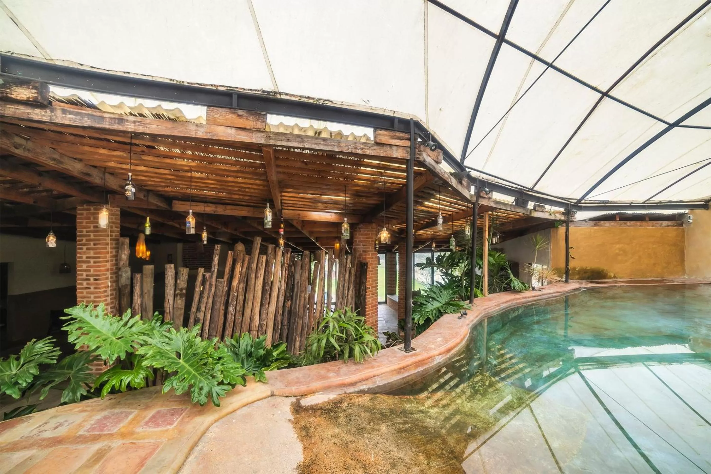 Swimming pool in Hotel Pozo Viejo