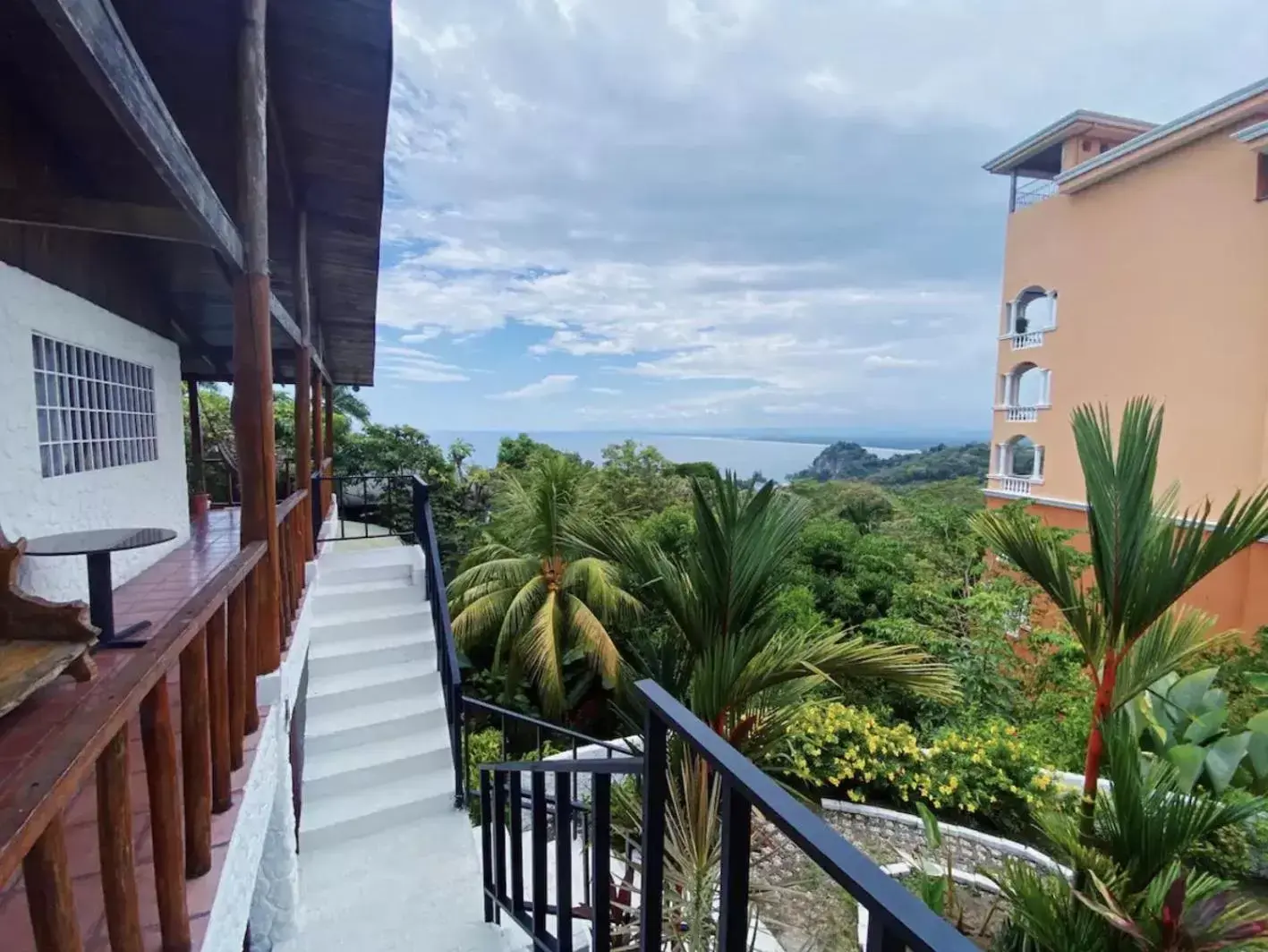 Balcony/Terrace in Casa G - Manuel Antonio oceanview hotel