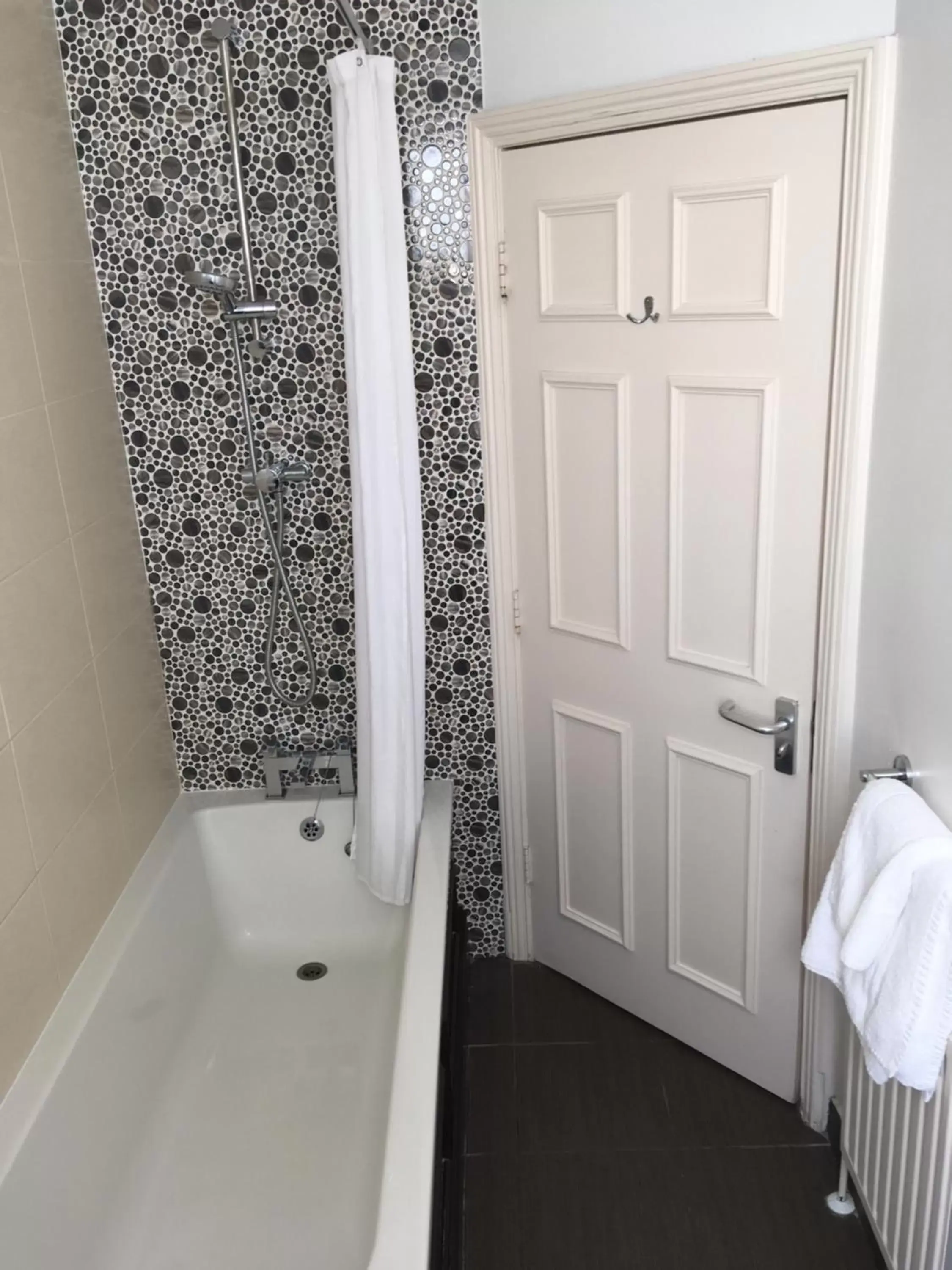 Shower, Bathroom in Best Western Hotel Hatfield