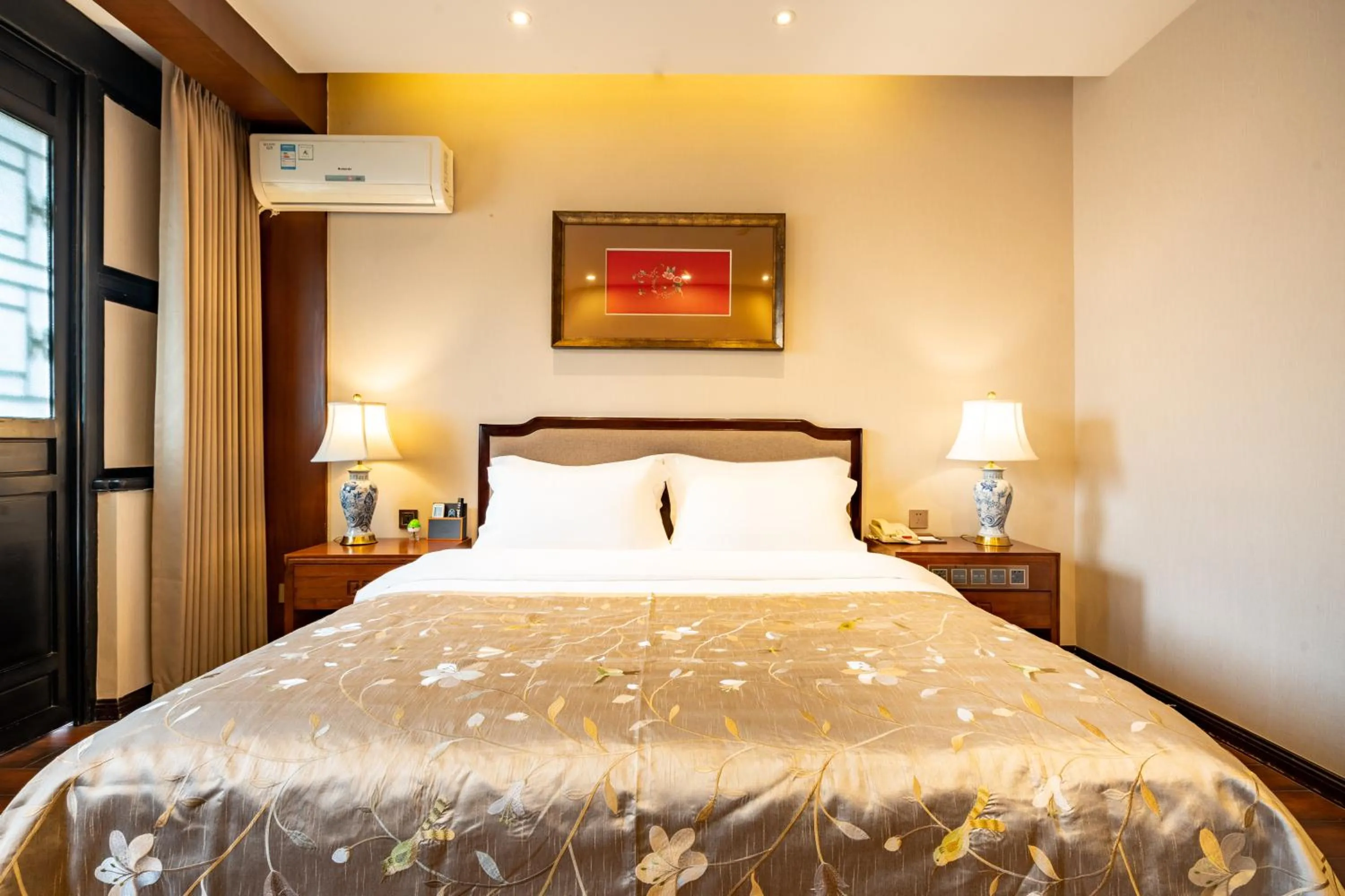 Bed in Buddha Zen Hotel