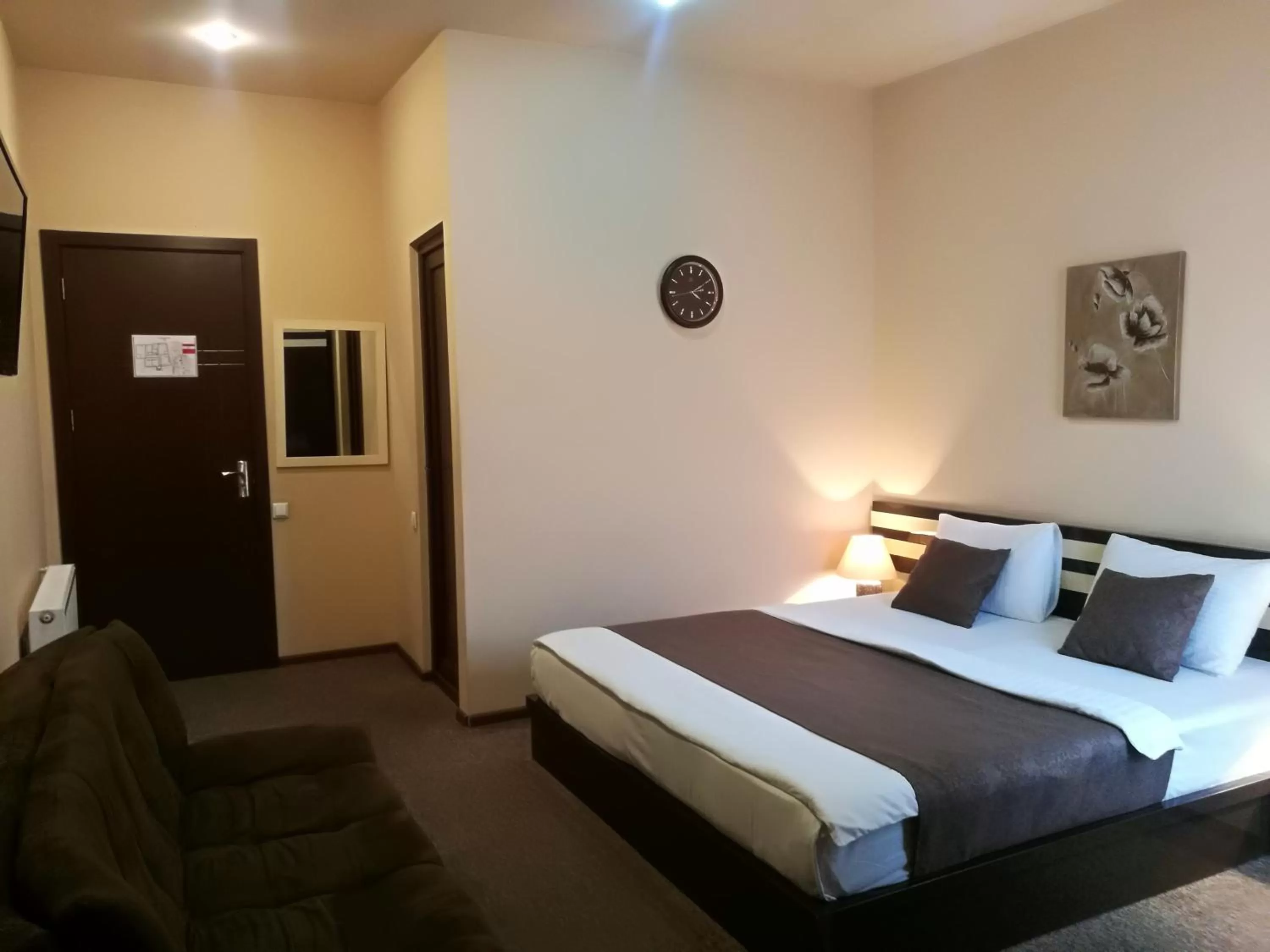 Bed in Hotel Diplomat