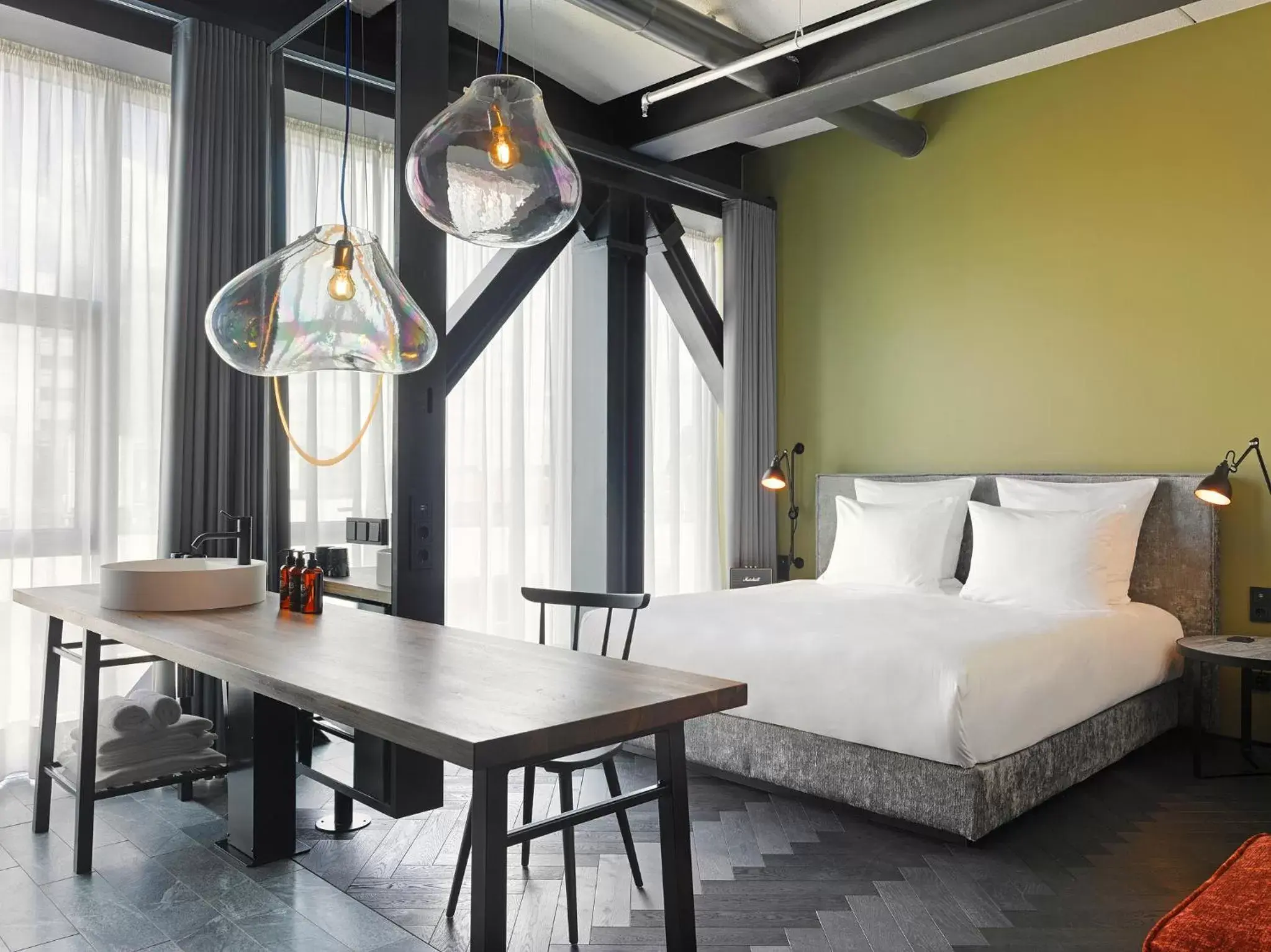 Bed in east Hotel Hamburg