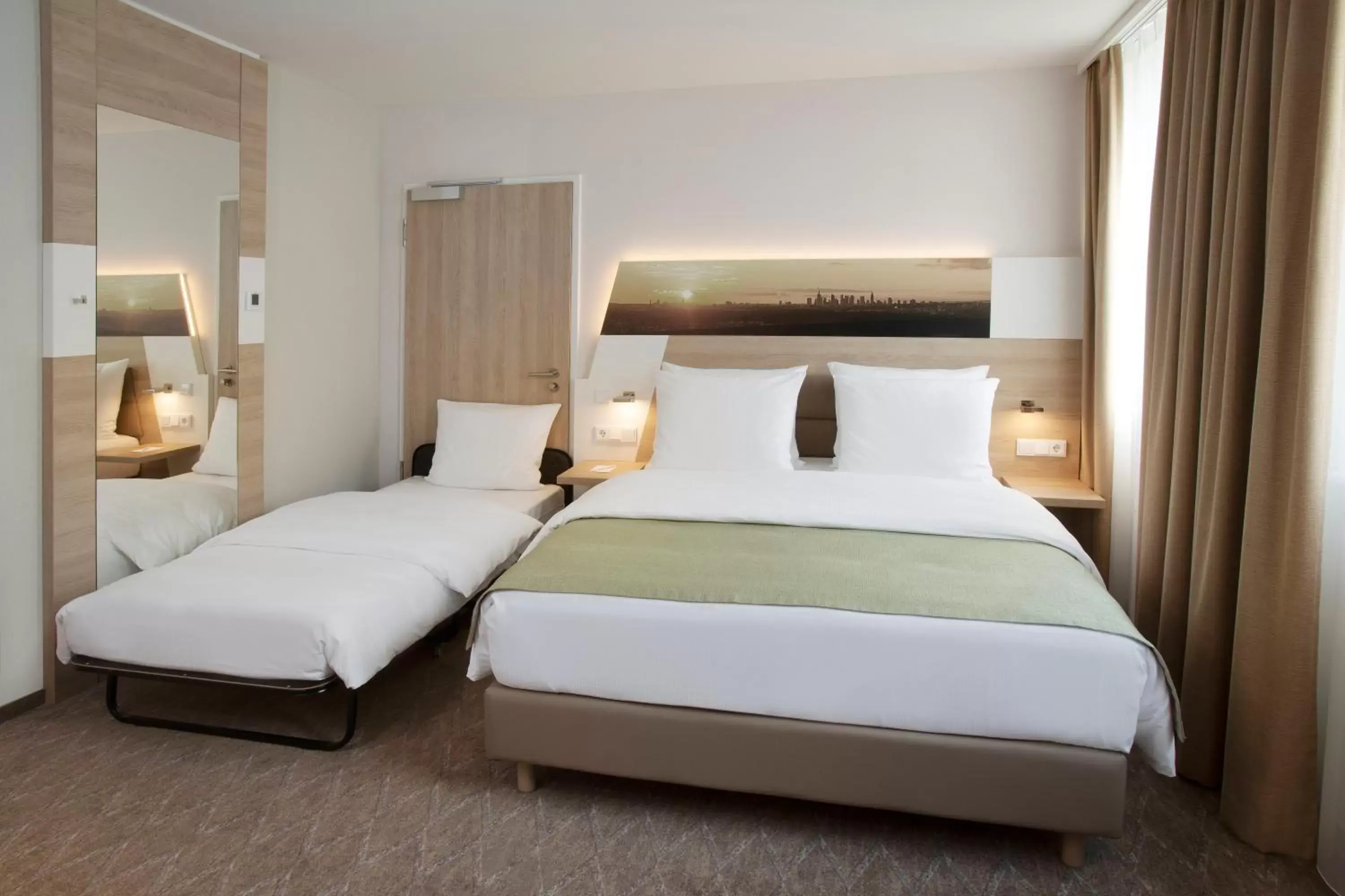 Photo of the whole room, Bed in Holiday Inn Frankfurt Airport by IHG Photo of the whole room, Bed in Holiday Inn Frankfurt Airport by IHG