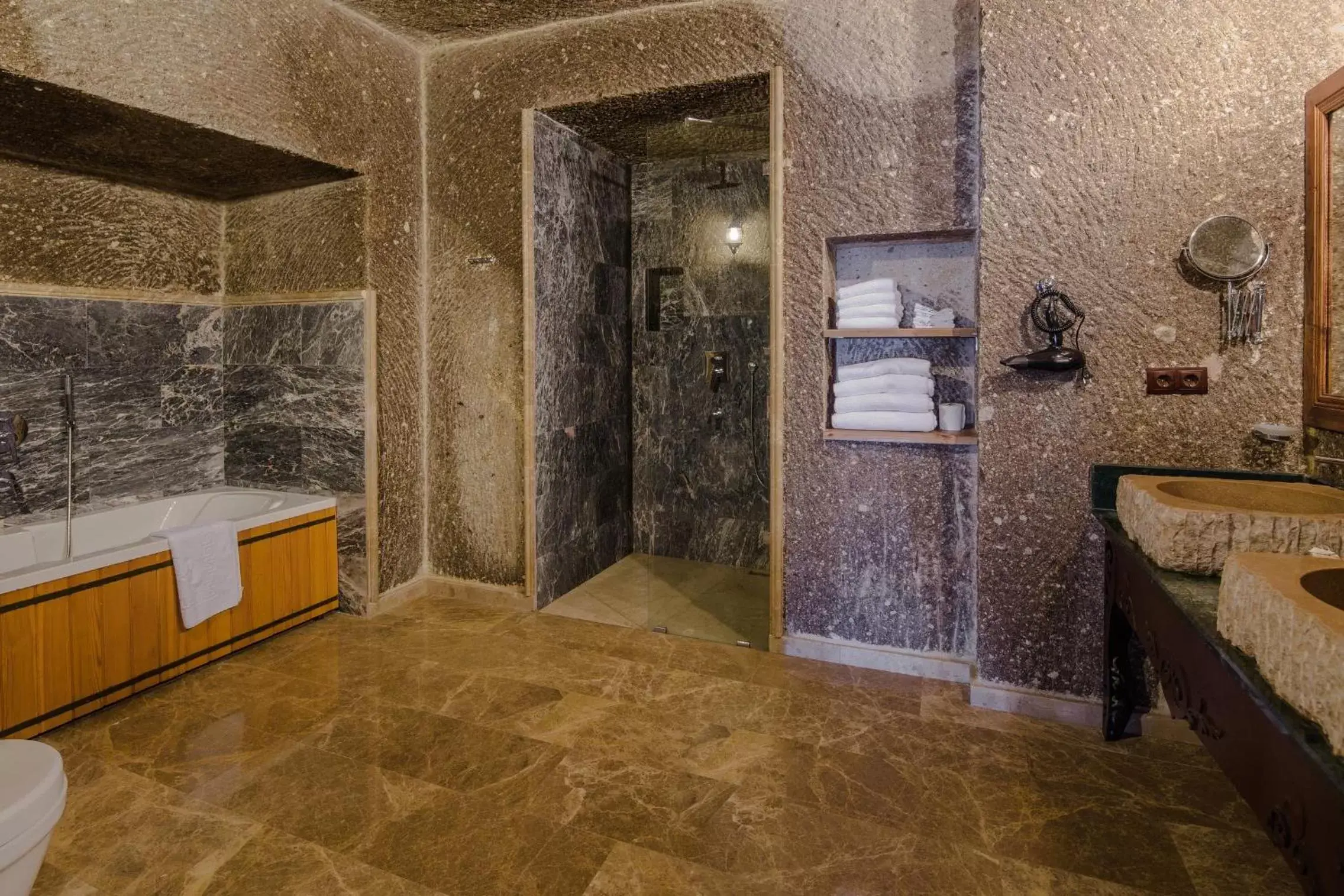 Bathroom in Lunar Cappadocia Hotel