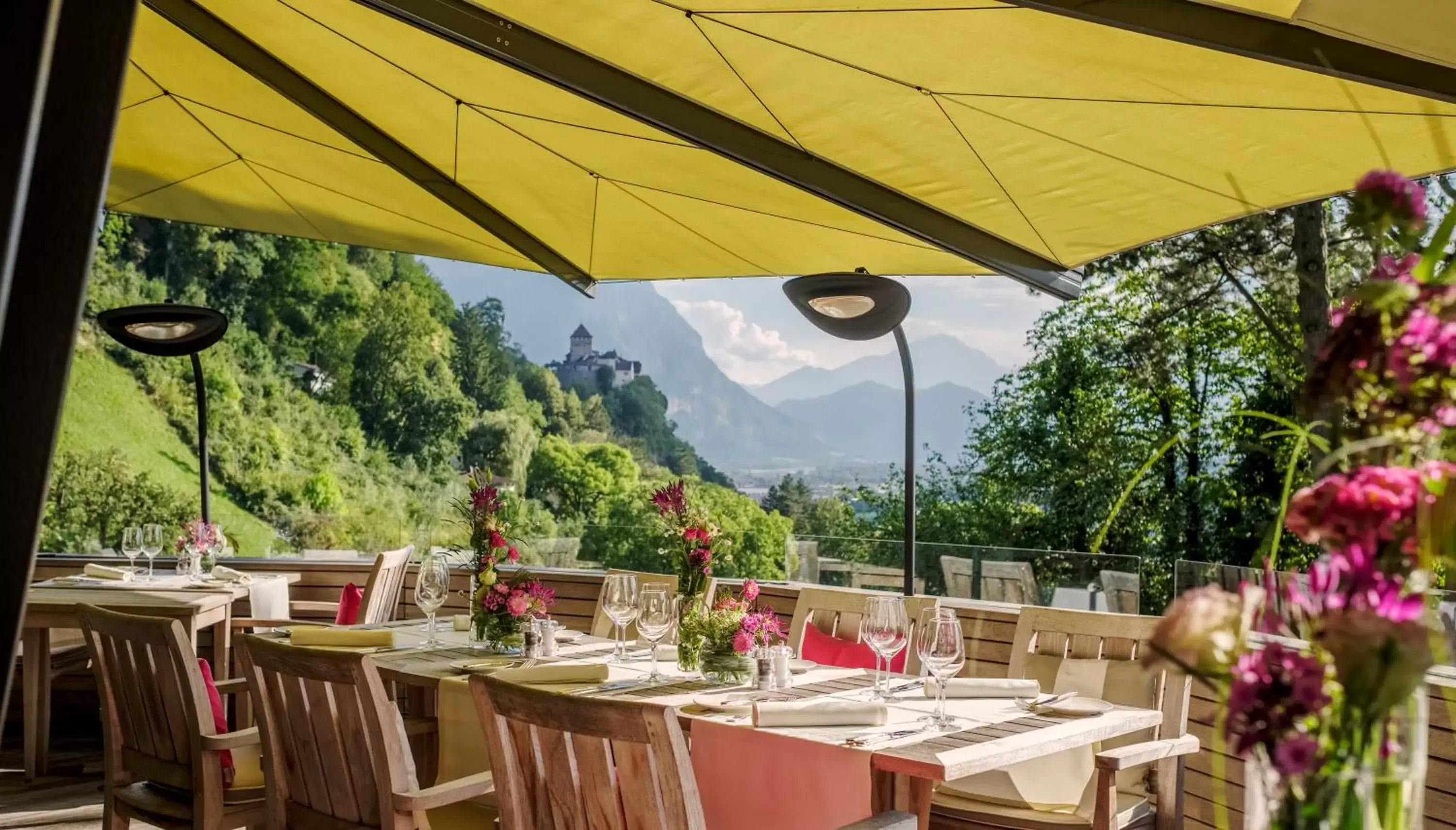 Restaurant/Places to Eat in Park Hotel Sonnenhof - Relais & Châteaux
