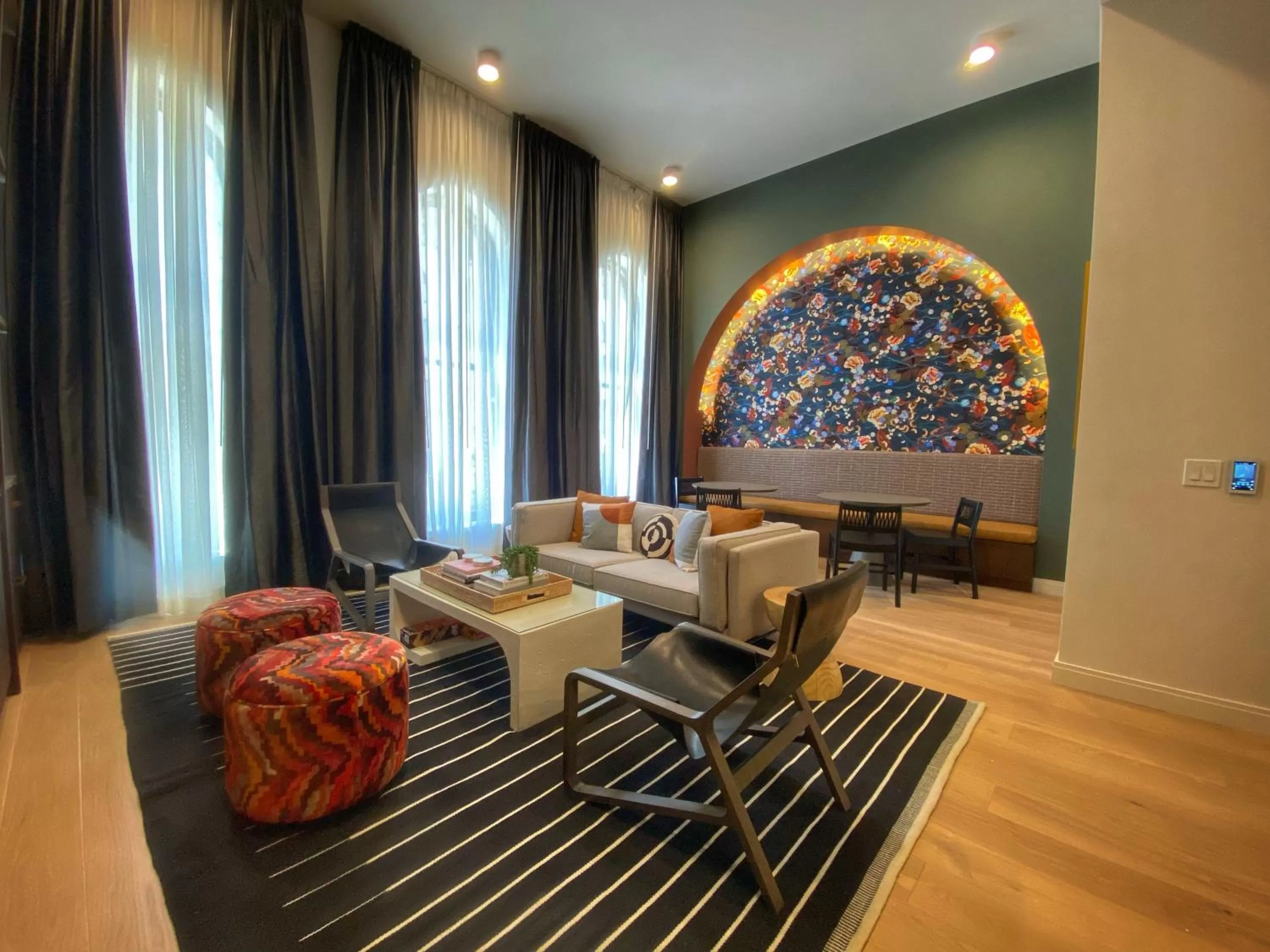 Seating area in Kinn Guesthouse Downtown