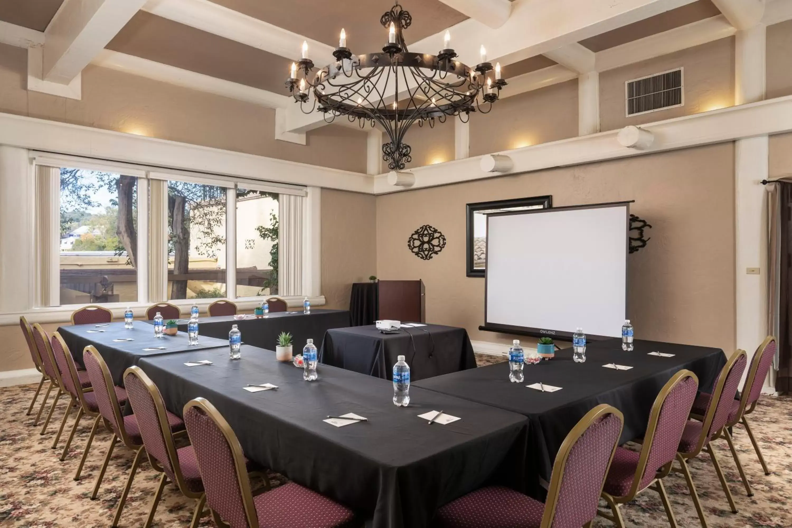 Meeting/conference room in Historic Sonora Inn