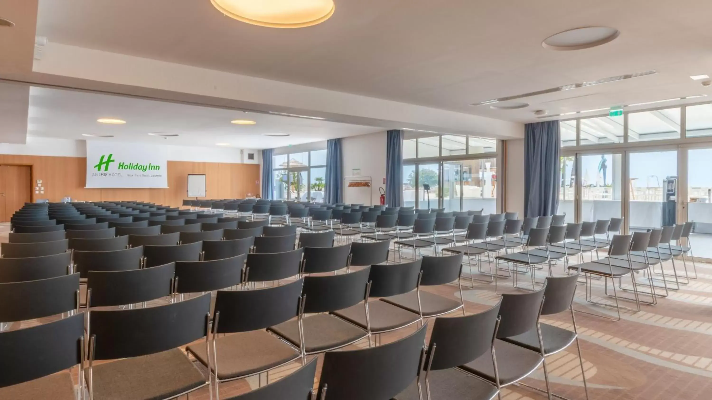 Meeting/conference room in Holiday Inn Nice - Port St Laurent, an IHG Hotel