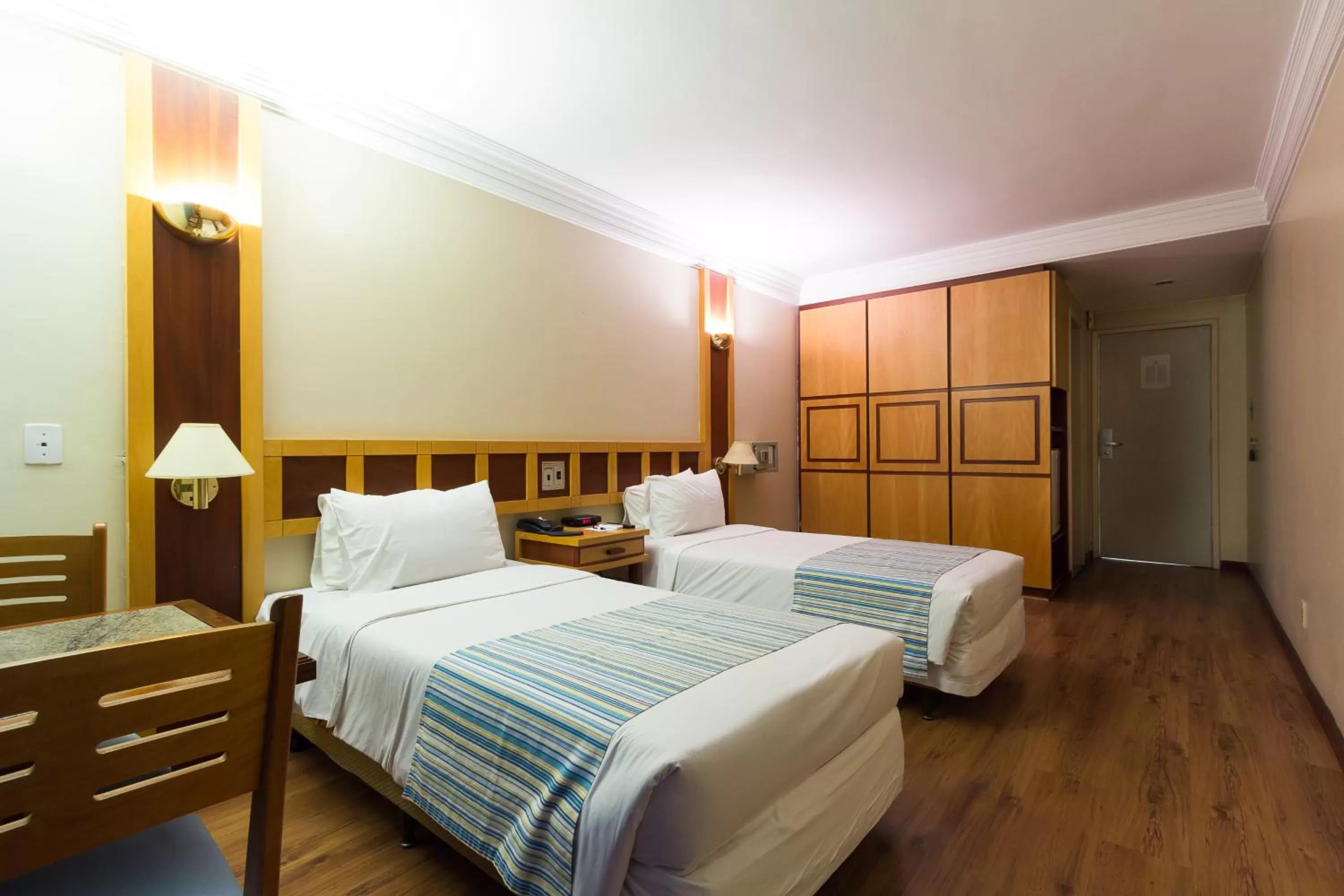 Photo of the whole room, Bed in Monumental Bittar Hotel