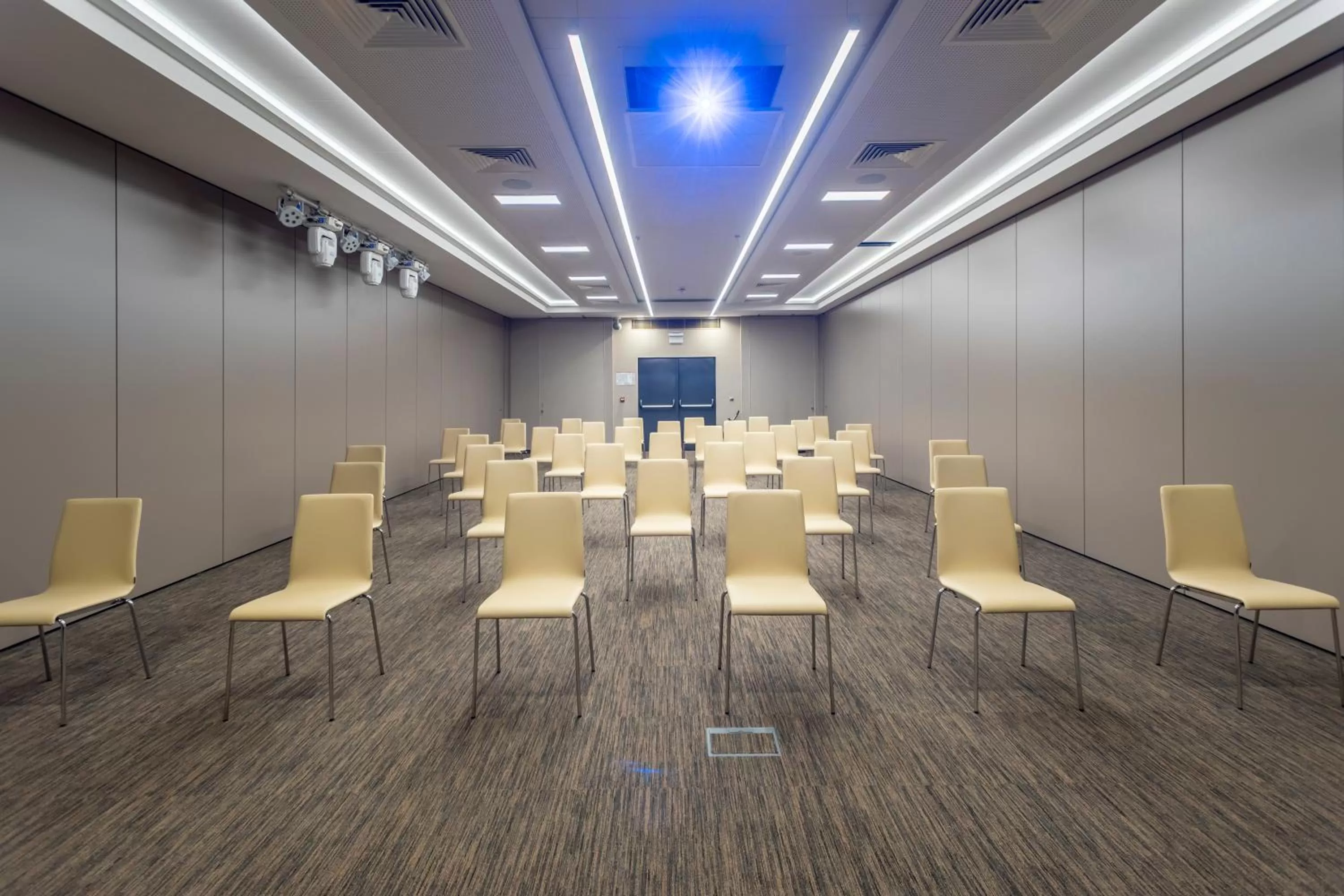 Business facilities in Hotel Bulgaria