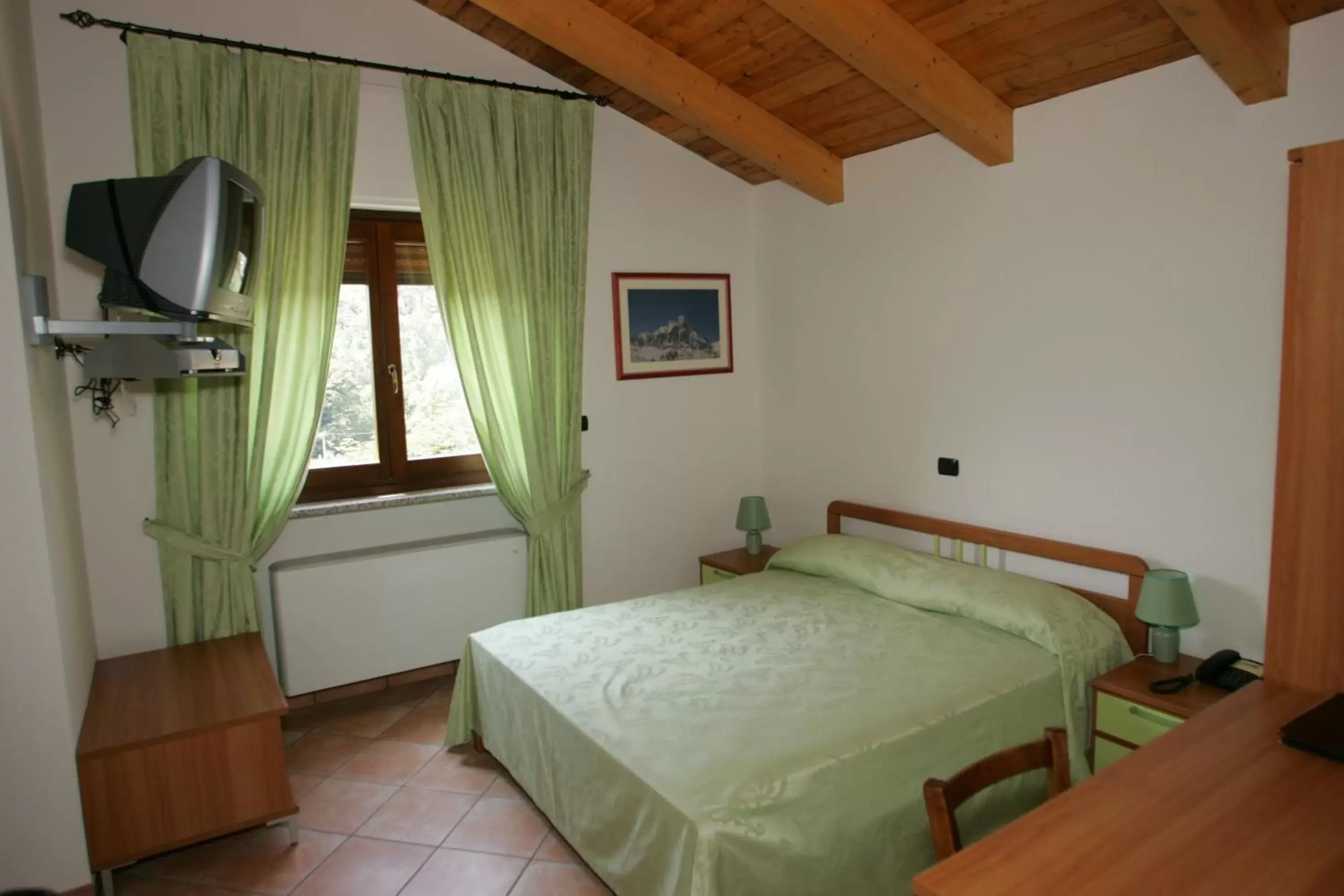 Photo of the whole room, Bed in Hotel la Colletta