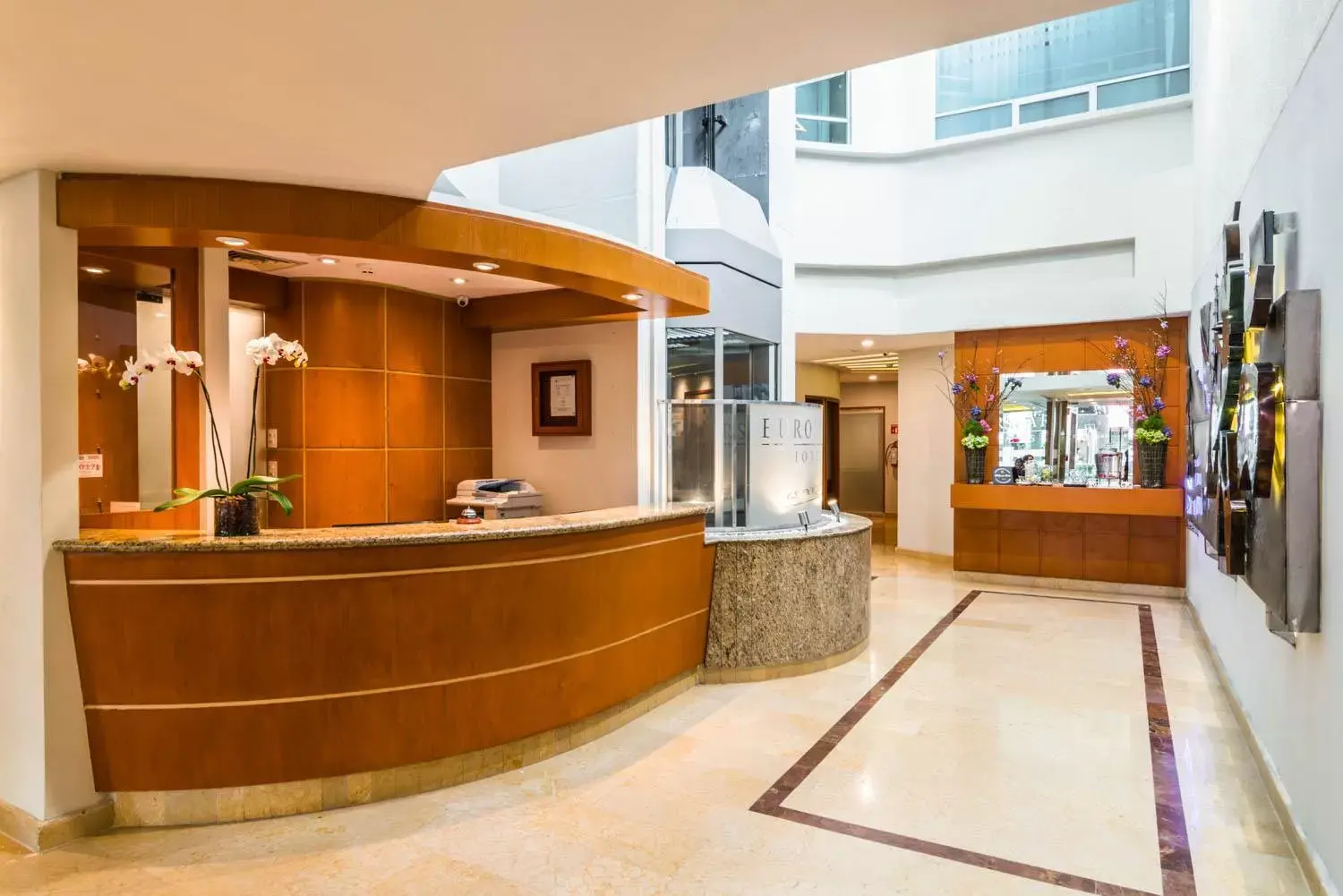 Lobby or reception, Lobby/Reception in Eurostars Zona Rosa Suites