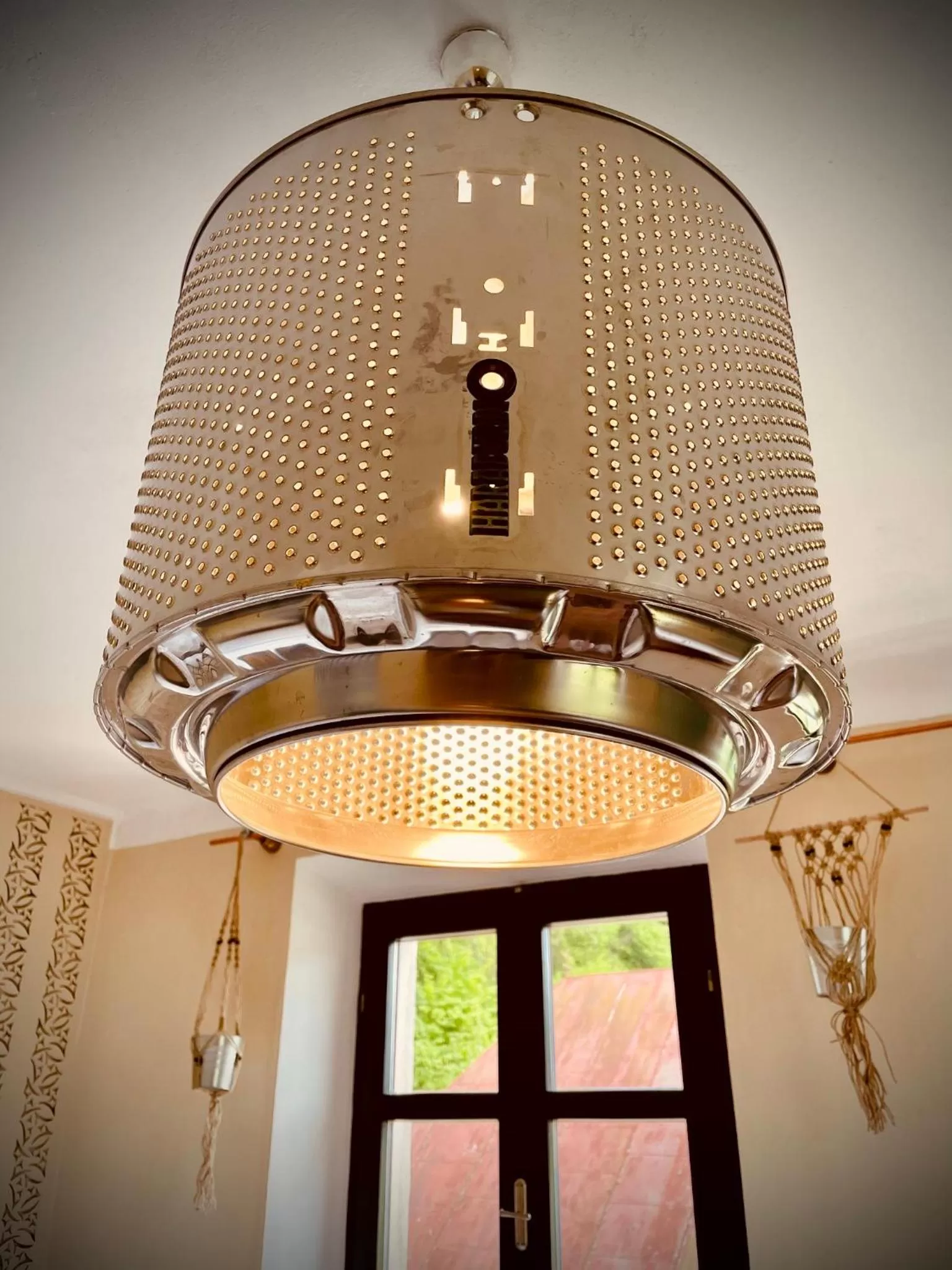 HARABURDI® Recyclart Hotel