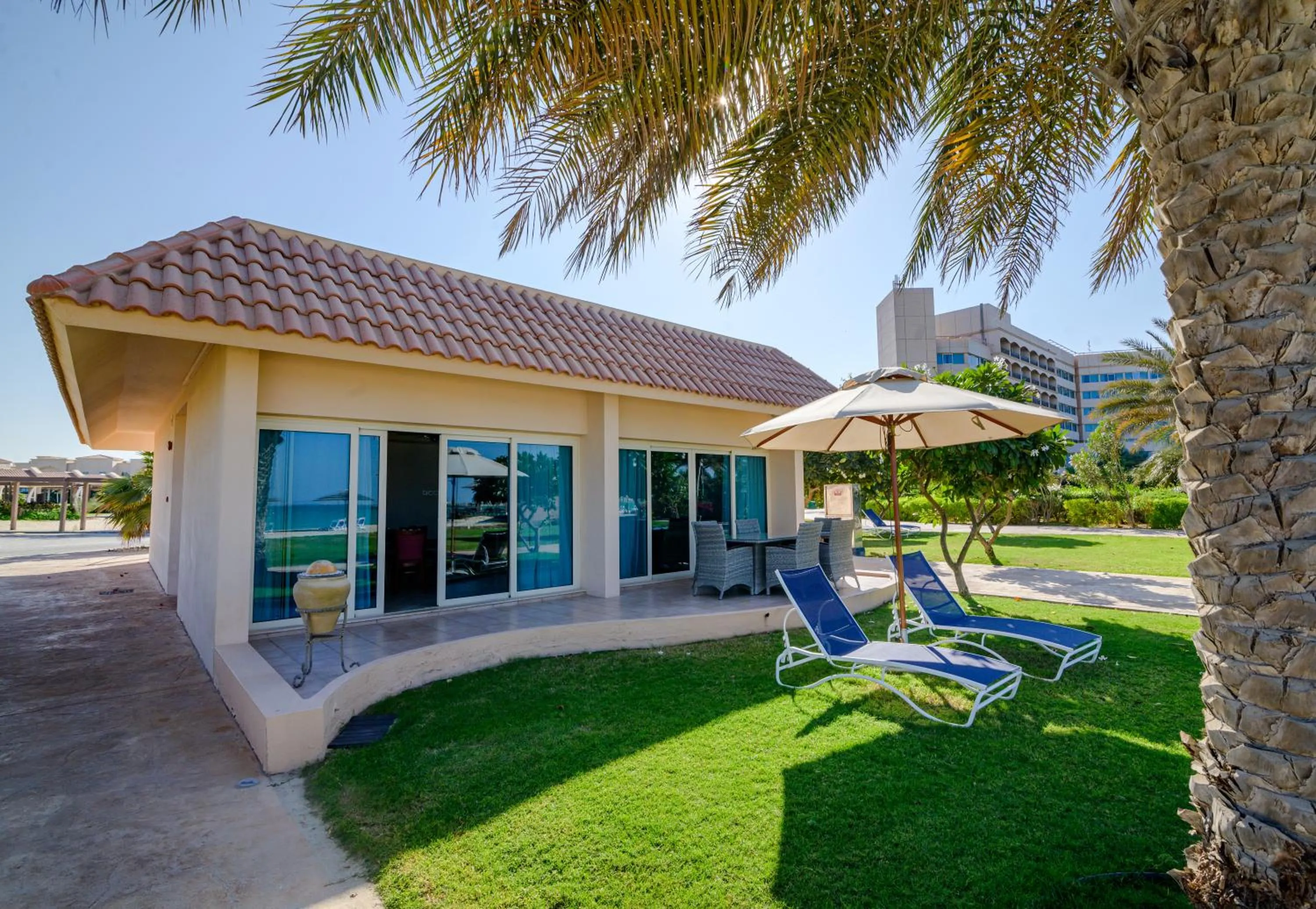 Seating area in Danat Jebel Dhanna Resort